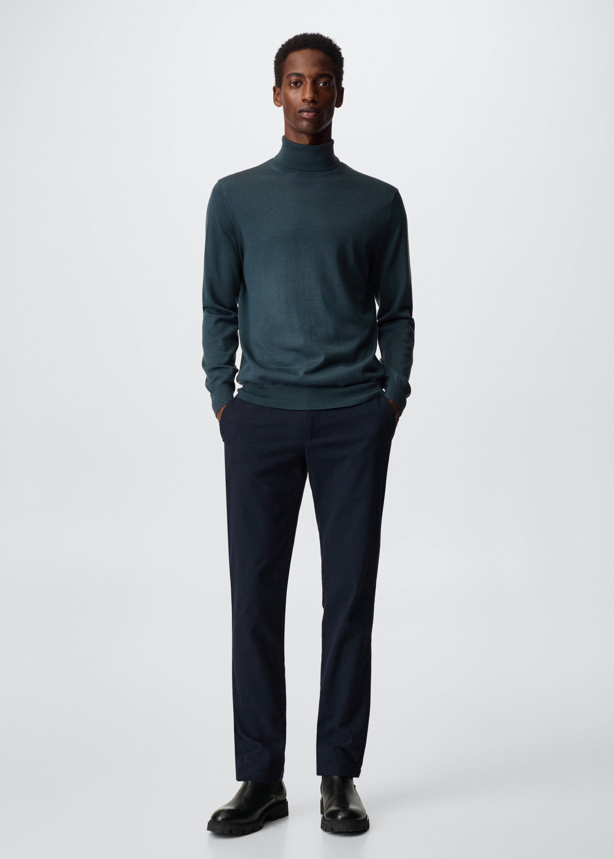 Slim-fit cotton trousers - General plane