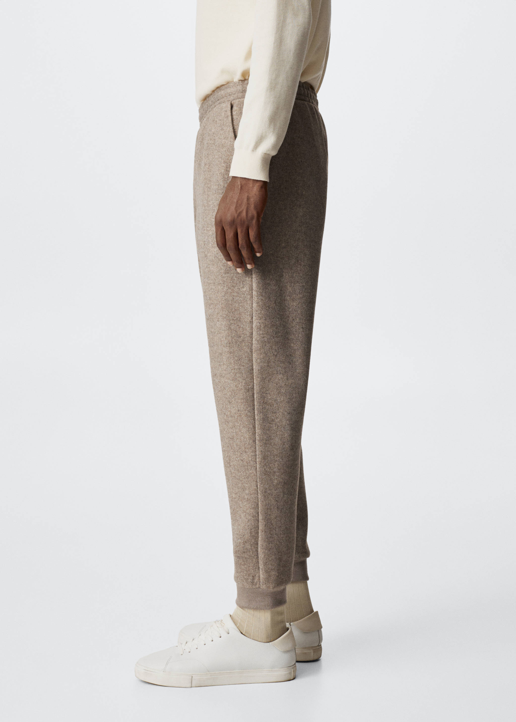 Textured jogger trousers - Details of the article 3