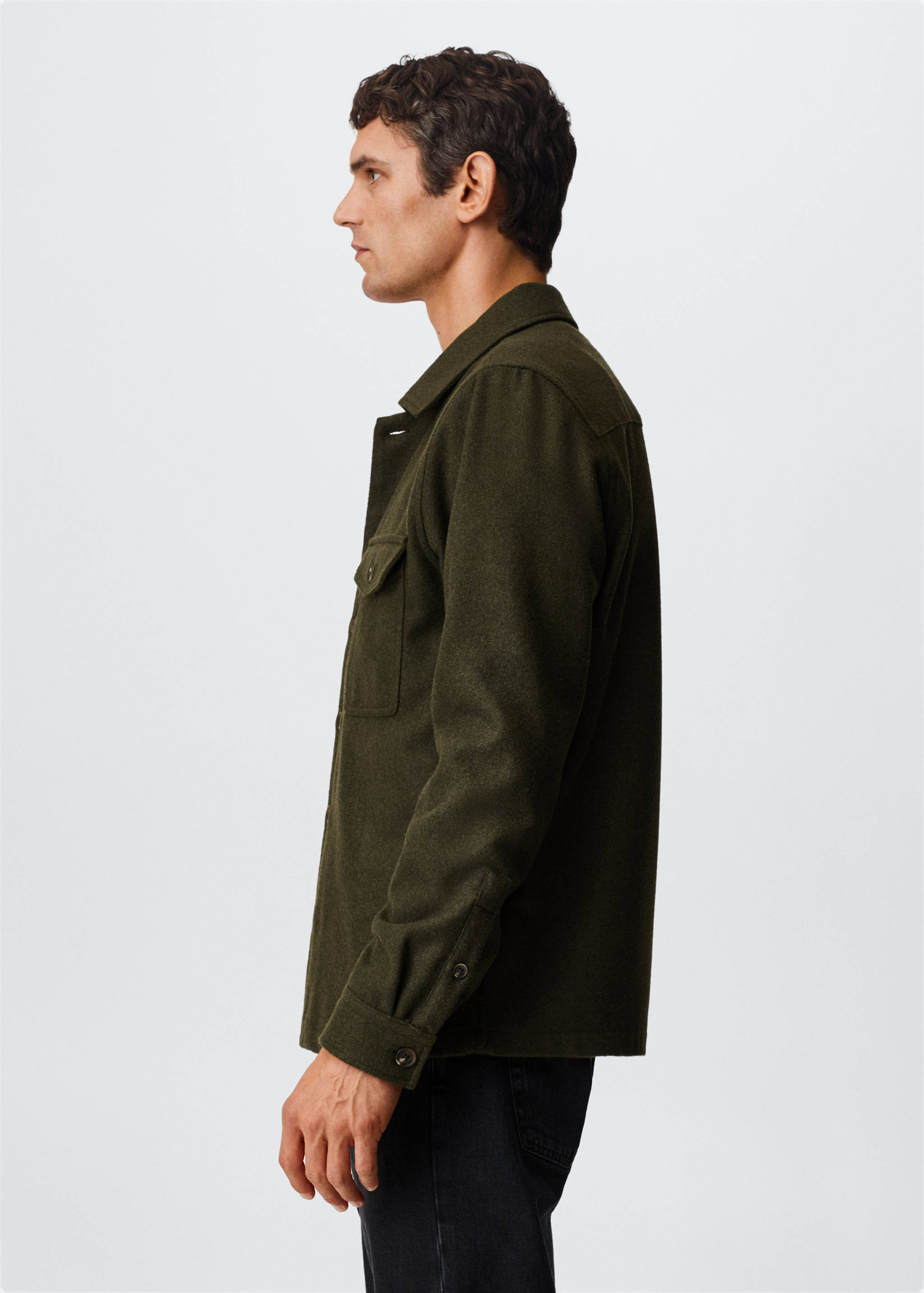 Textured overshirt with pockets - Details of the article 3
