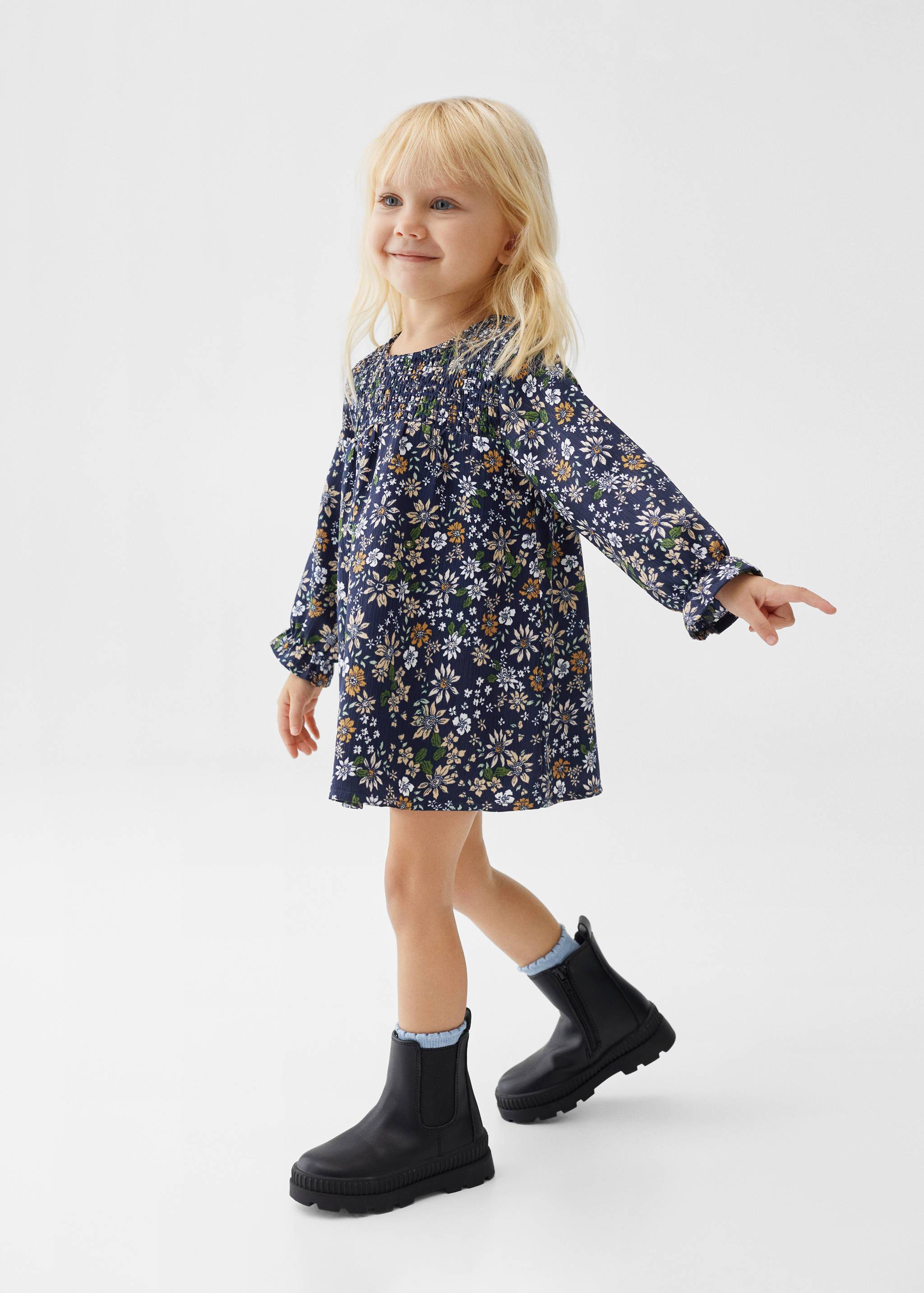 Floral print dress - General plane