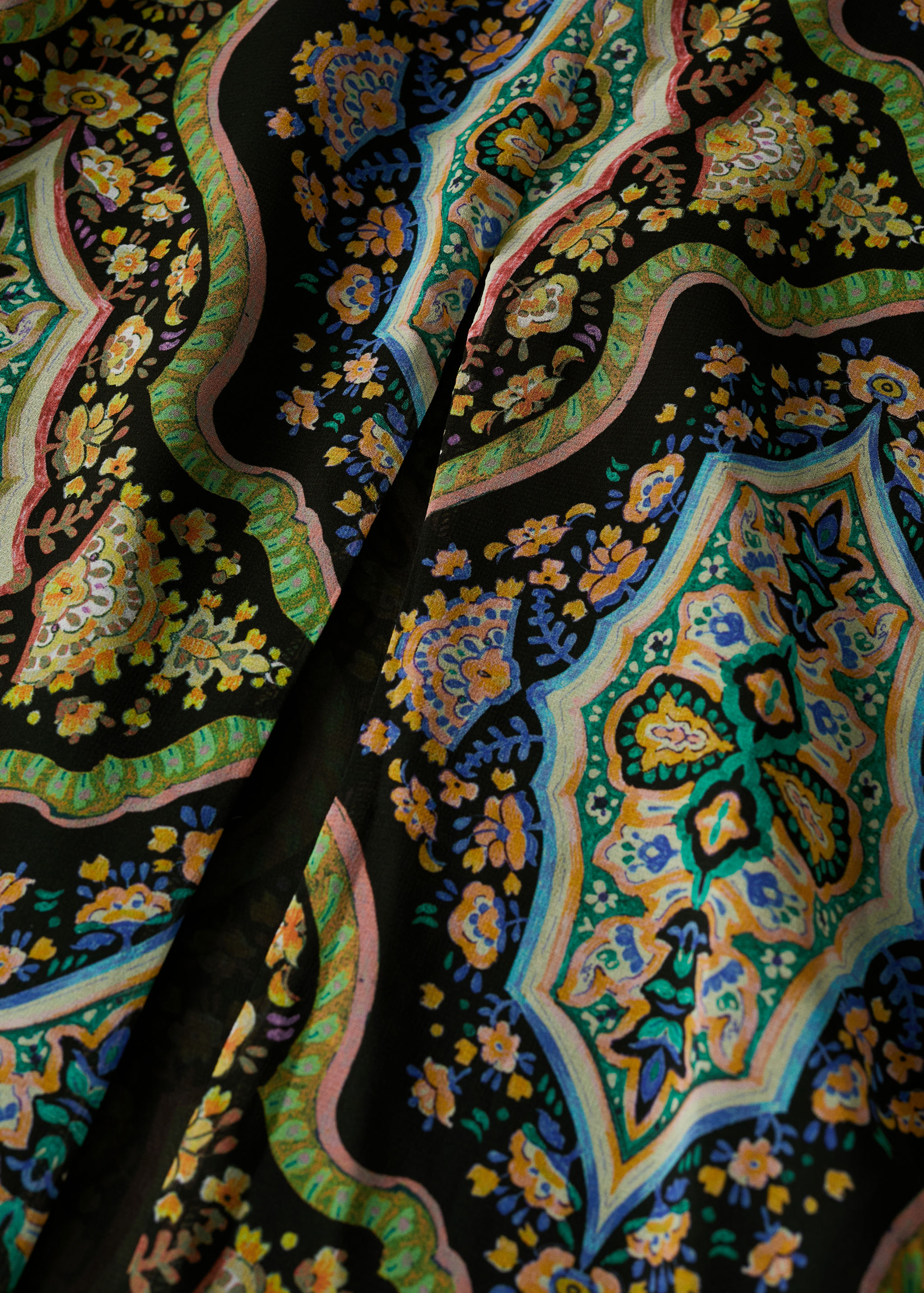 Robe en imprimé baroque - Détail de l'article 8