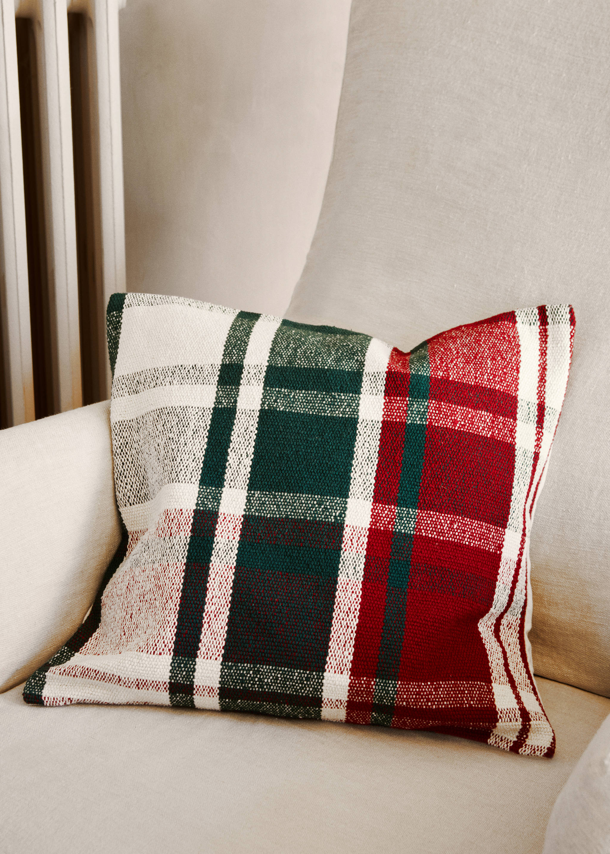 Check cotton cushion cover 45x45cm - Details of the article 8