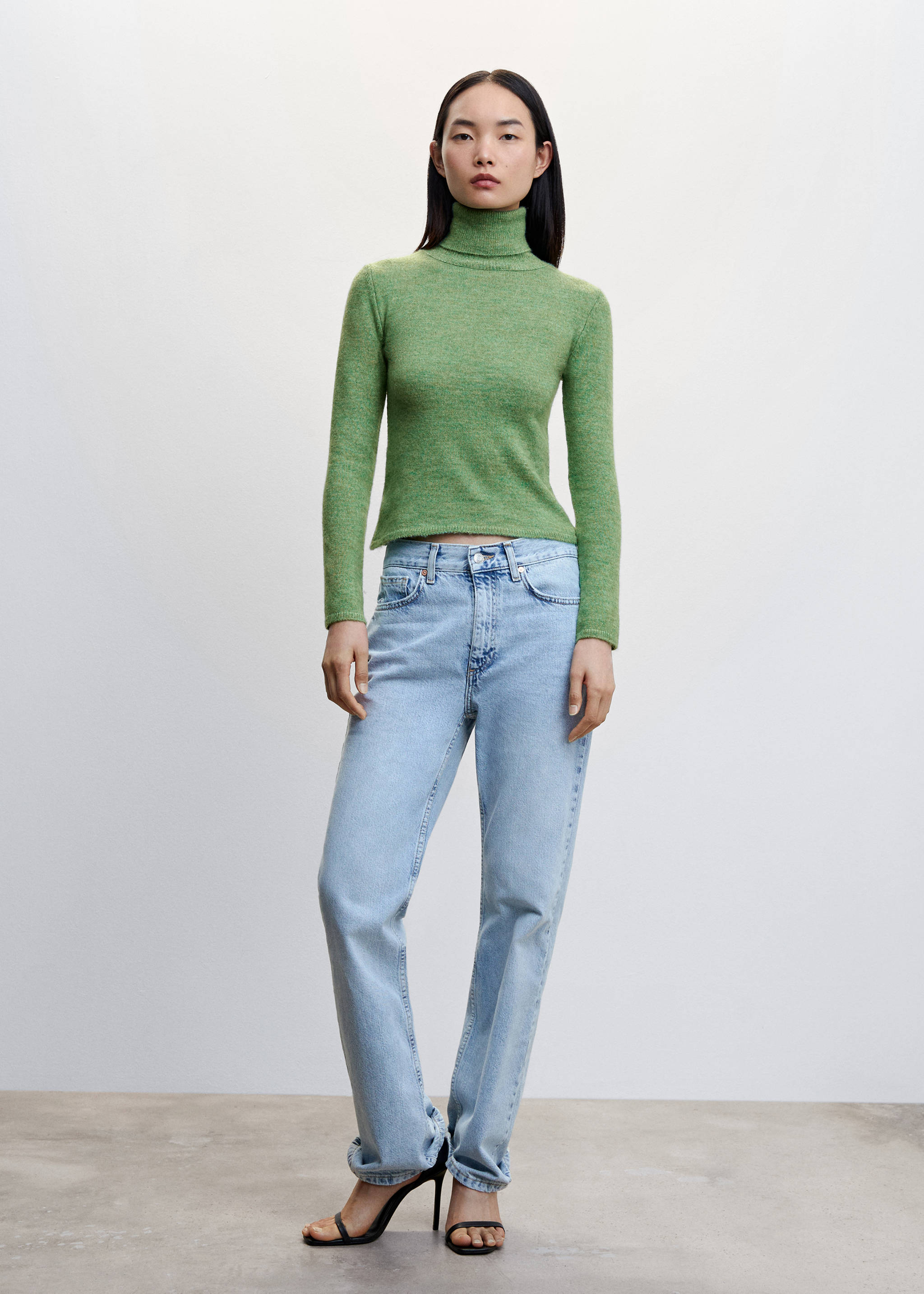 Jersey punto cuello vuelto - Plano general