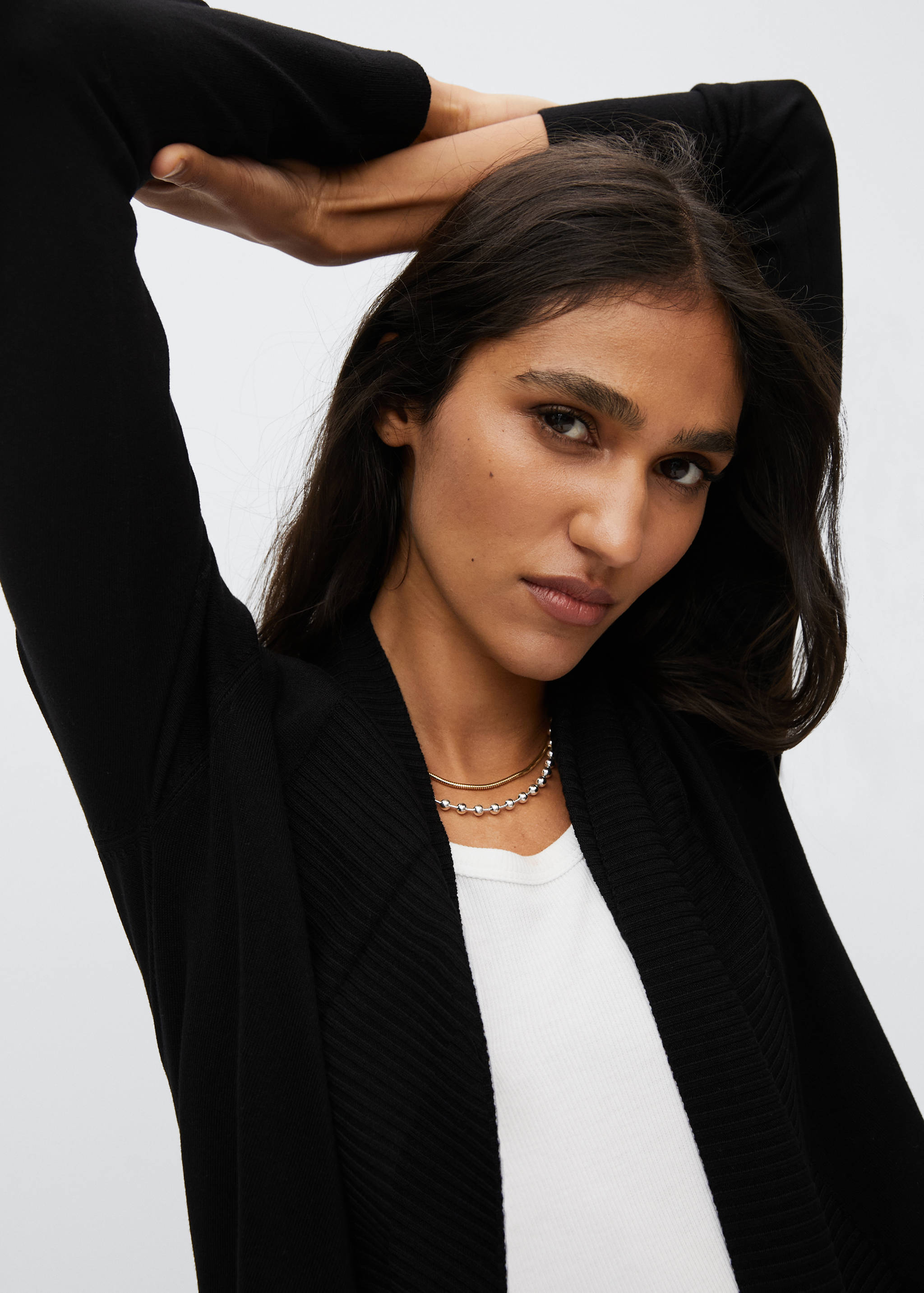 Fine-knit cardigan - Details of the article 1