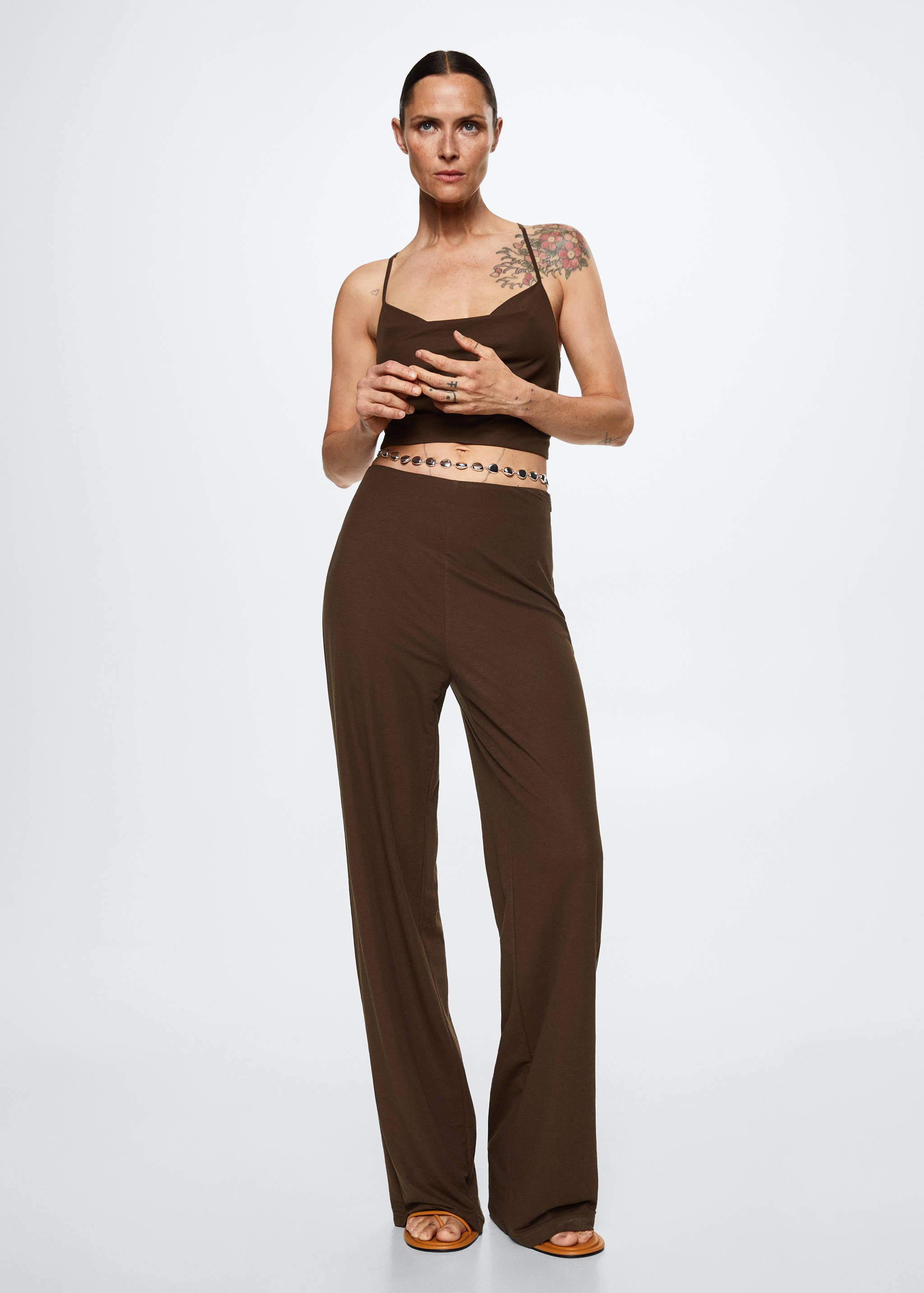 Pantalón palazzo fluido - Plano general