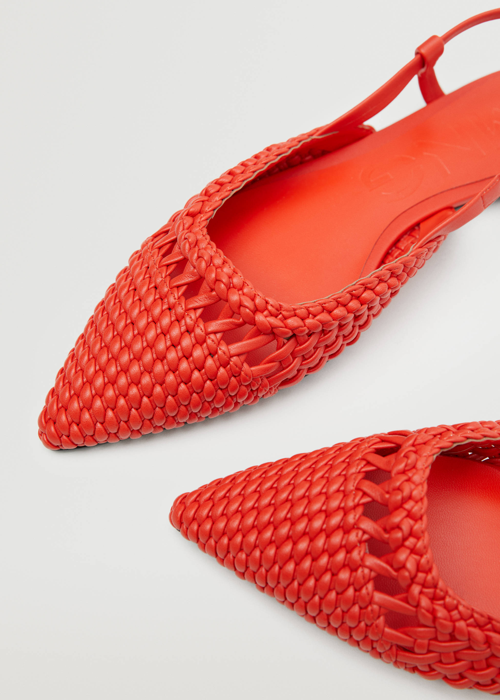 Gevlochten schoenen - Detail van het artikel 3