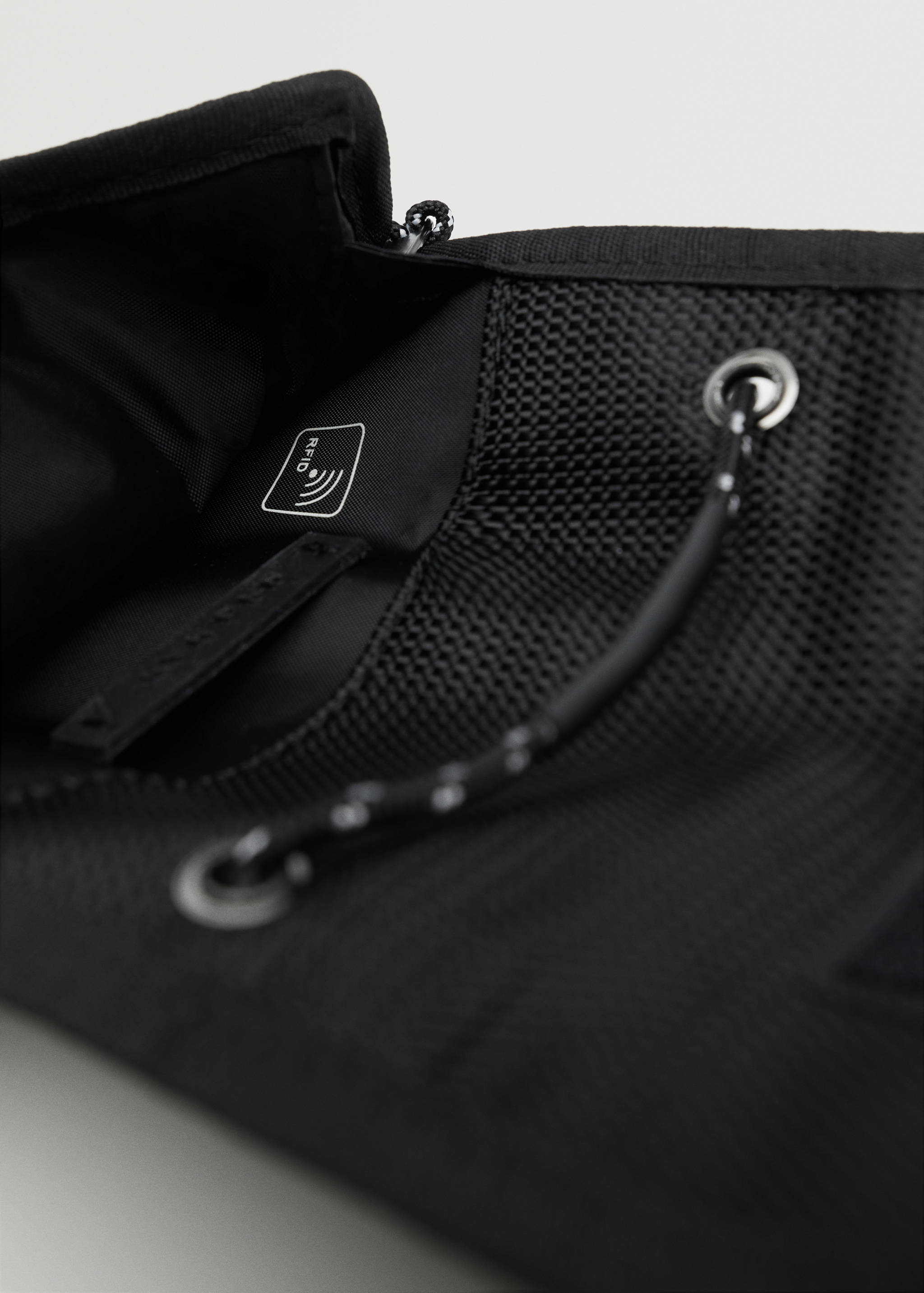 Bossa creuada impermeable - Detall de l'article 2