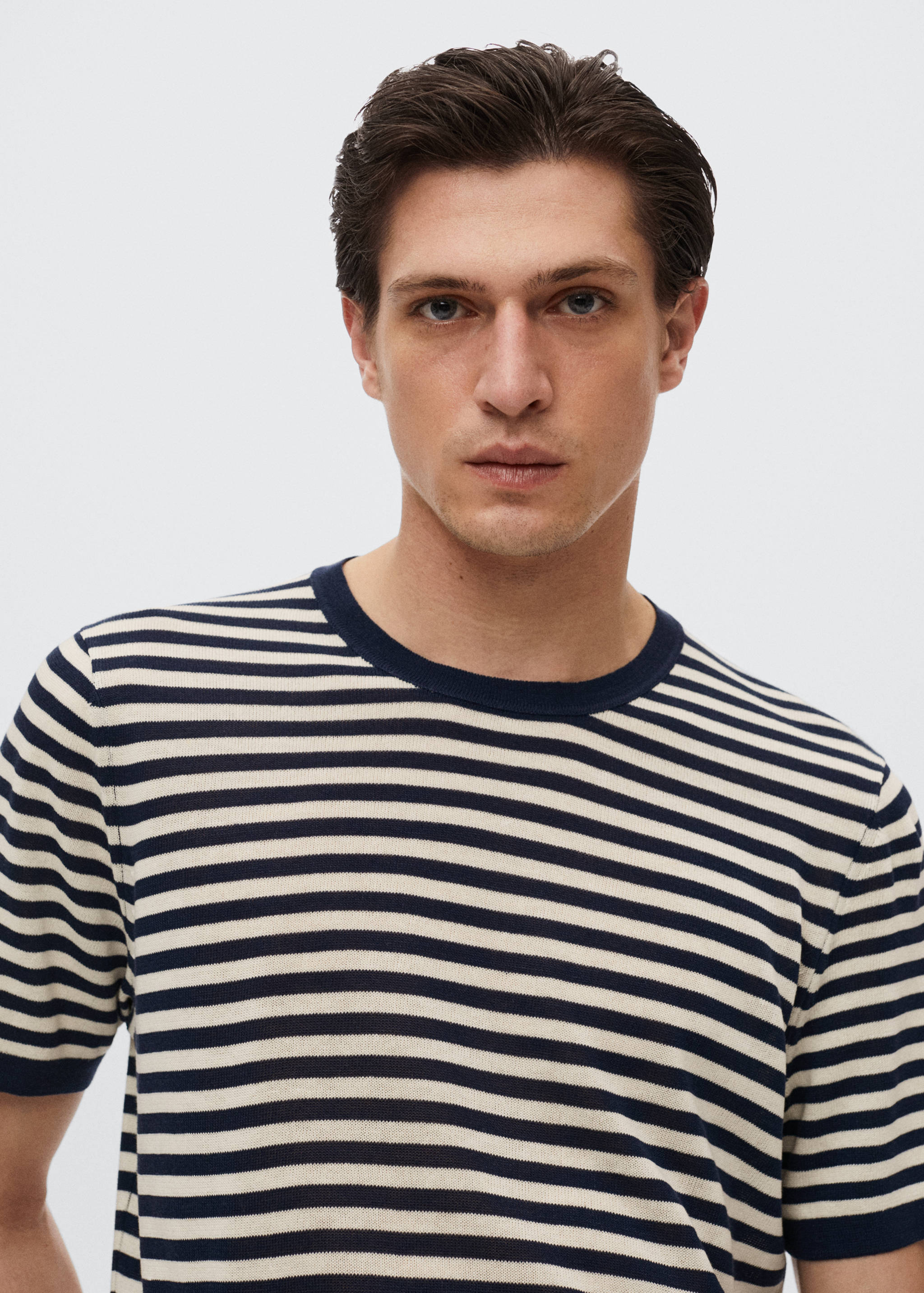 Gestreiftes Strick-T-Shirt aus Leinen - Detail des Artikels 1