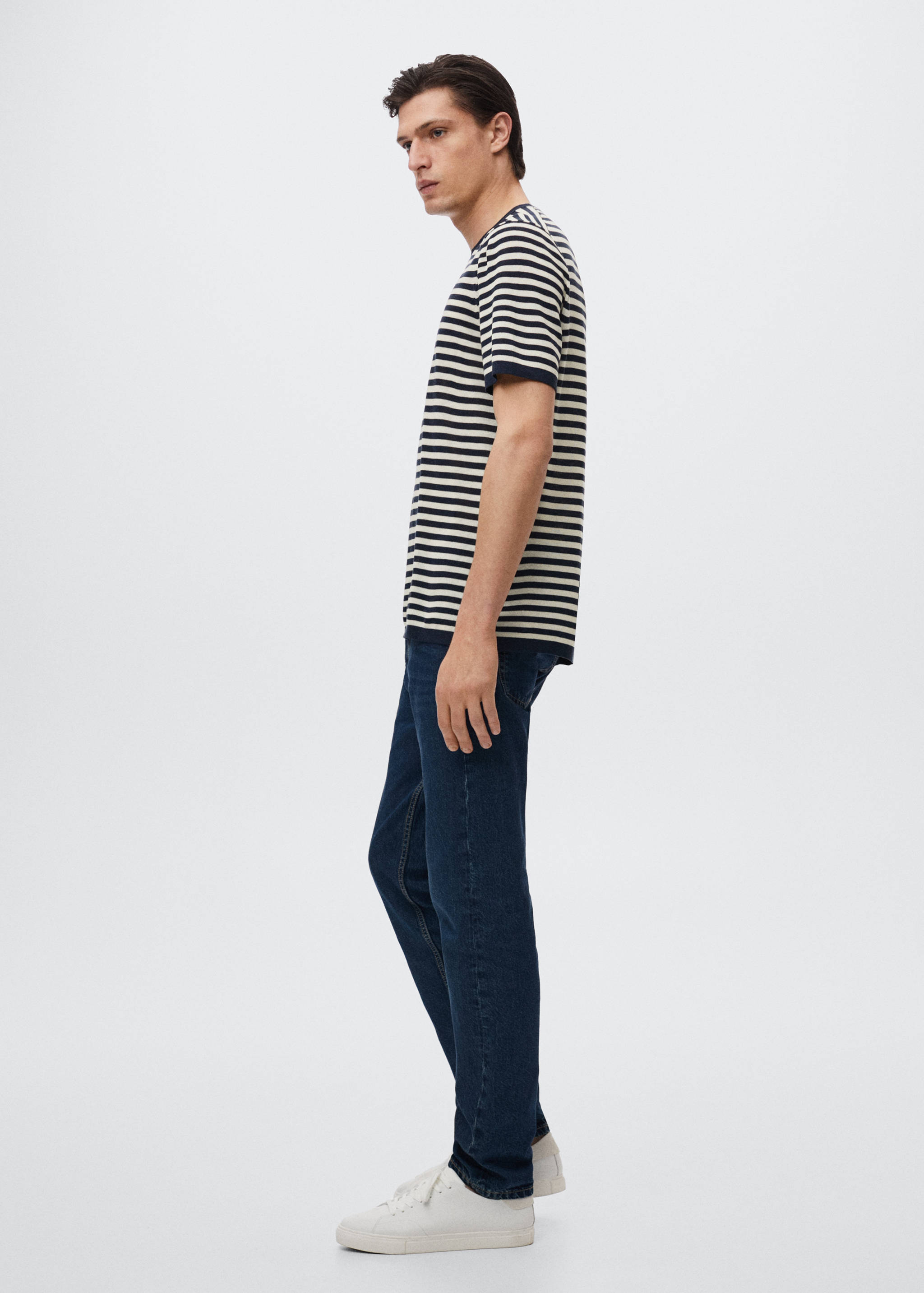 Gestreiftes Strick-T-Shirt aus Leinen - Detail des Artikels 2