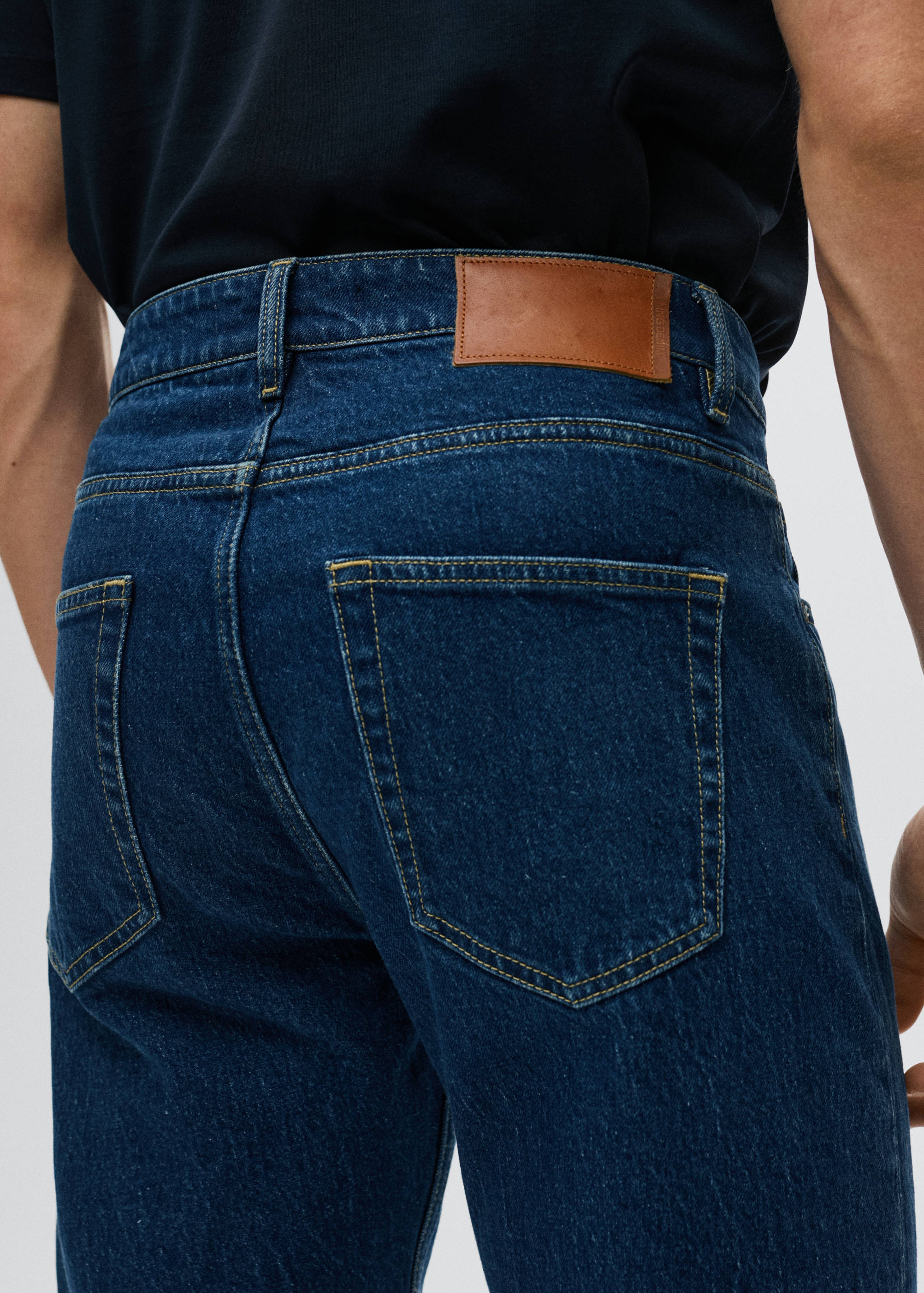 Tapered Jeans Ben in Cropped-Länge - Detail des Artikels 3
