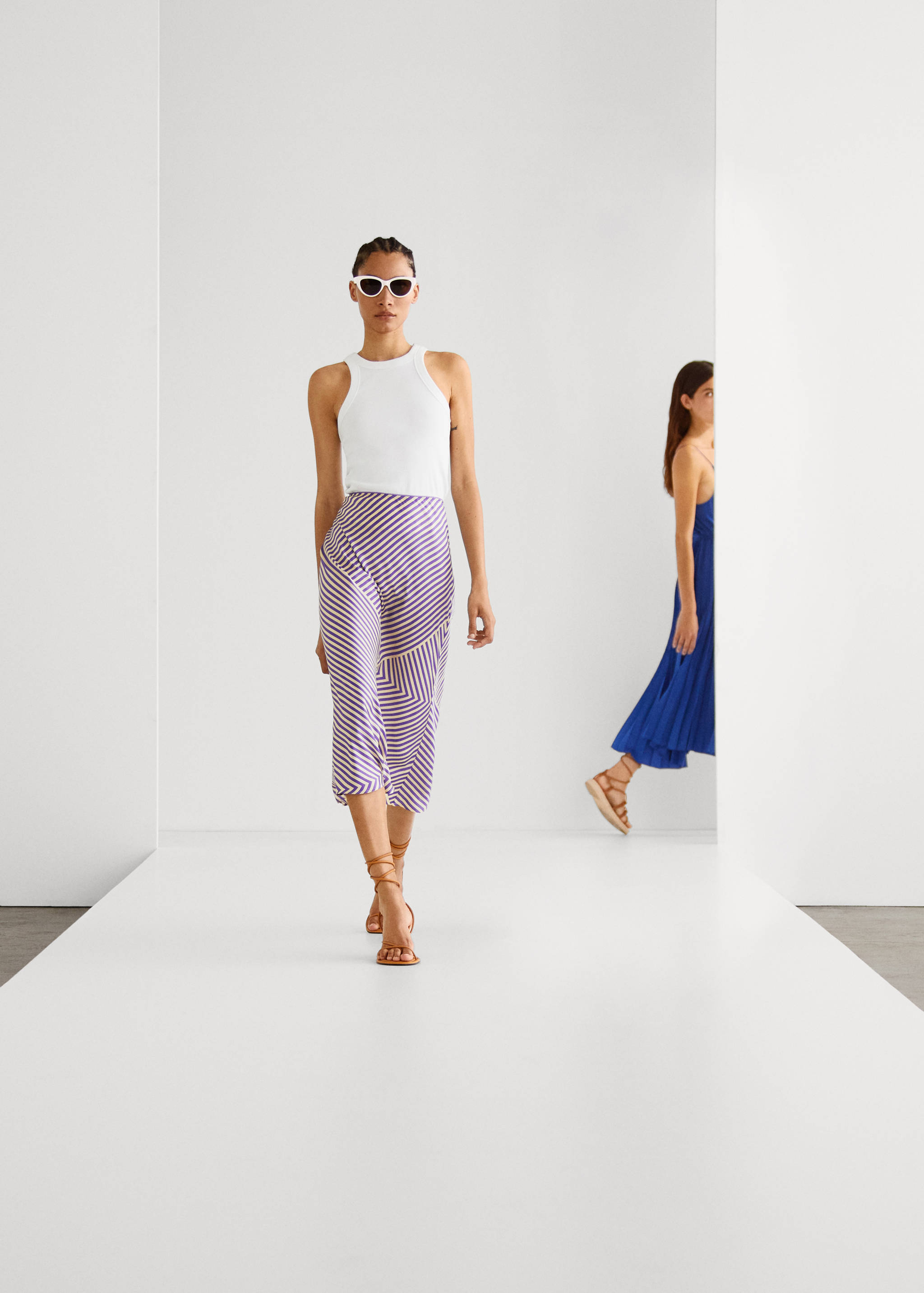 Printed satin skirt  - Details of the article 6