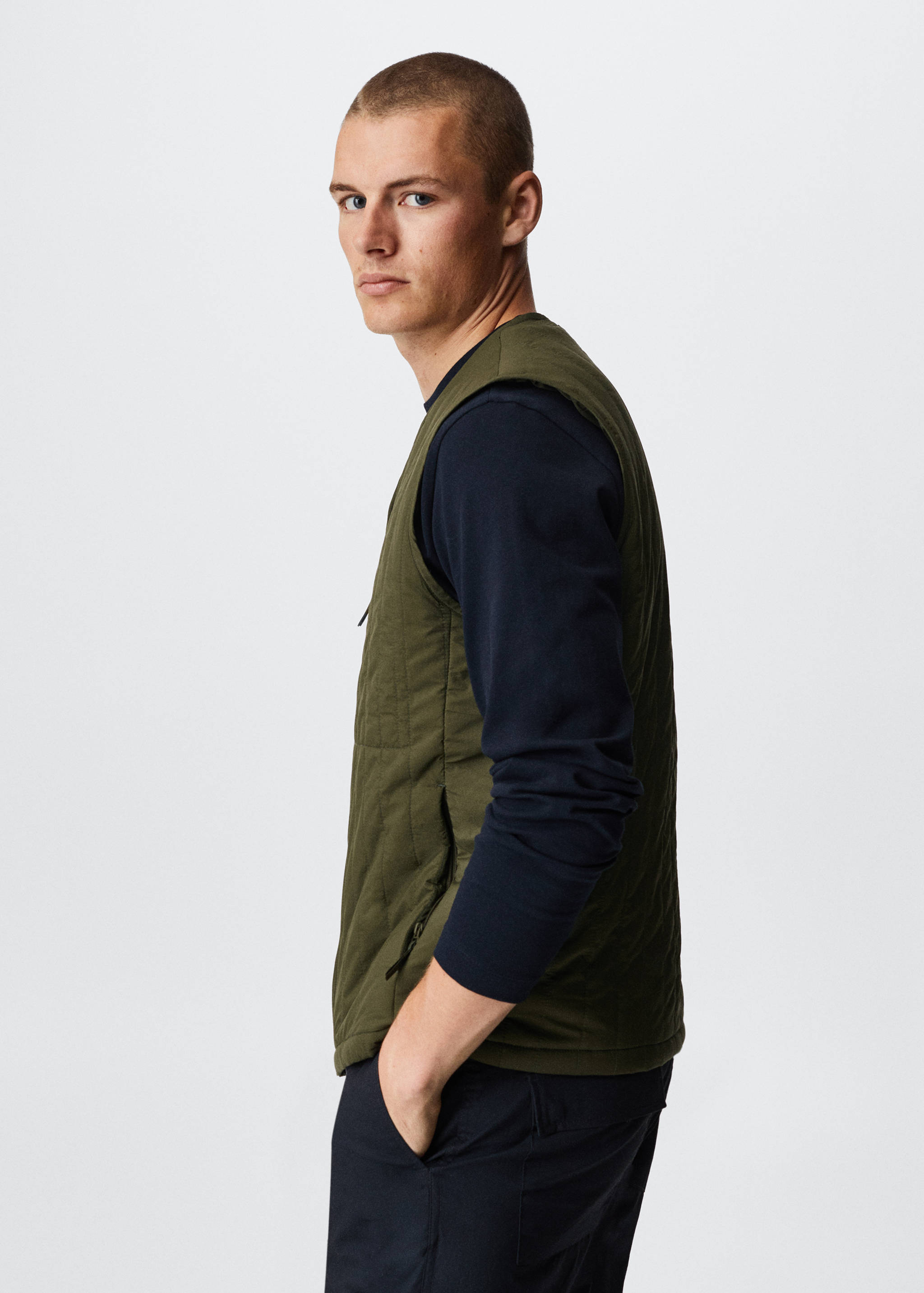 Thermoregulating waterproof gilet - Details of the article 2