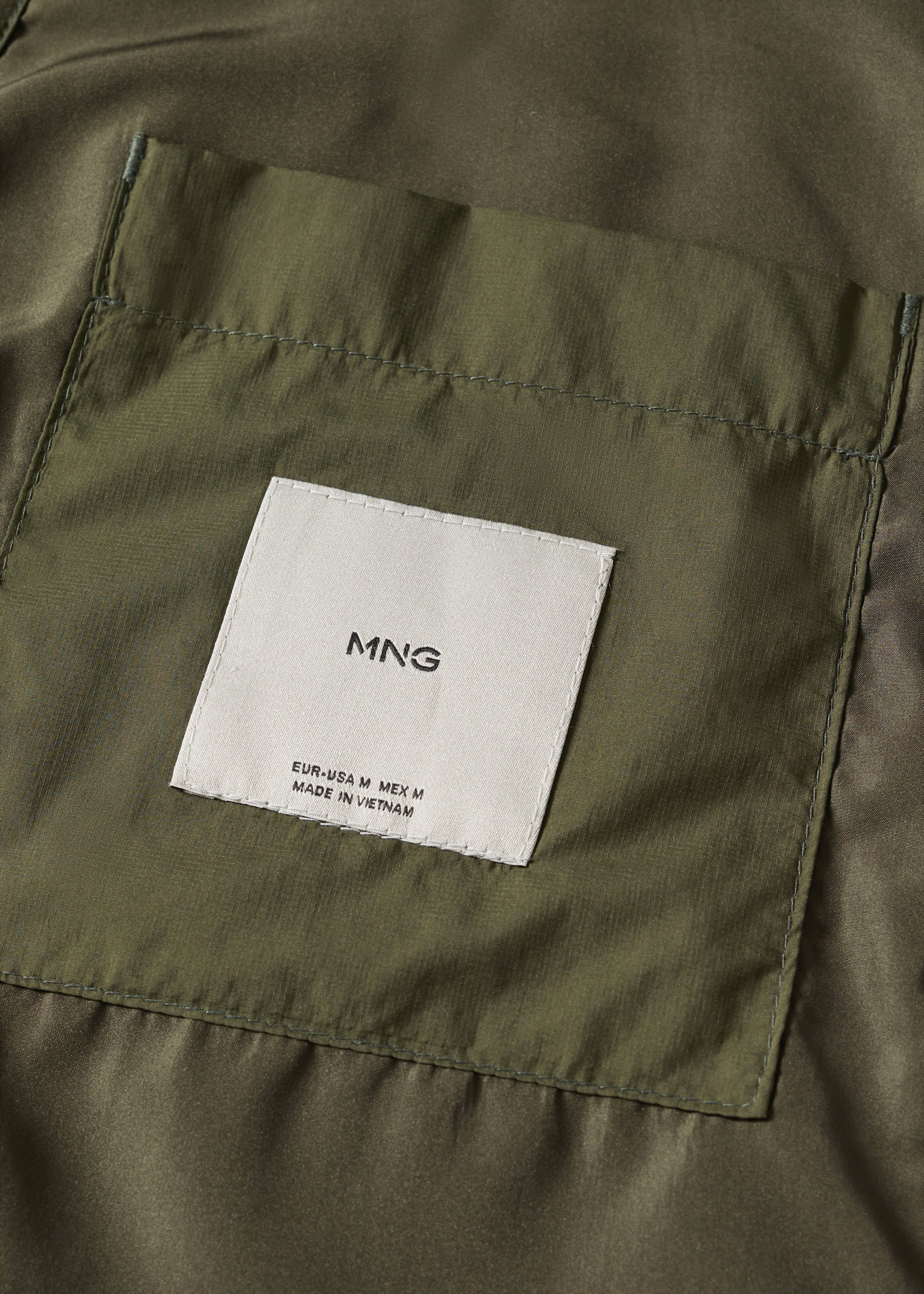 Thermoregulating waterproof gilet - Details of the article 8