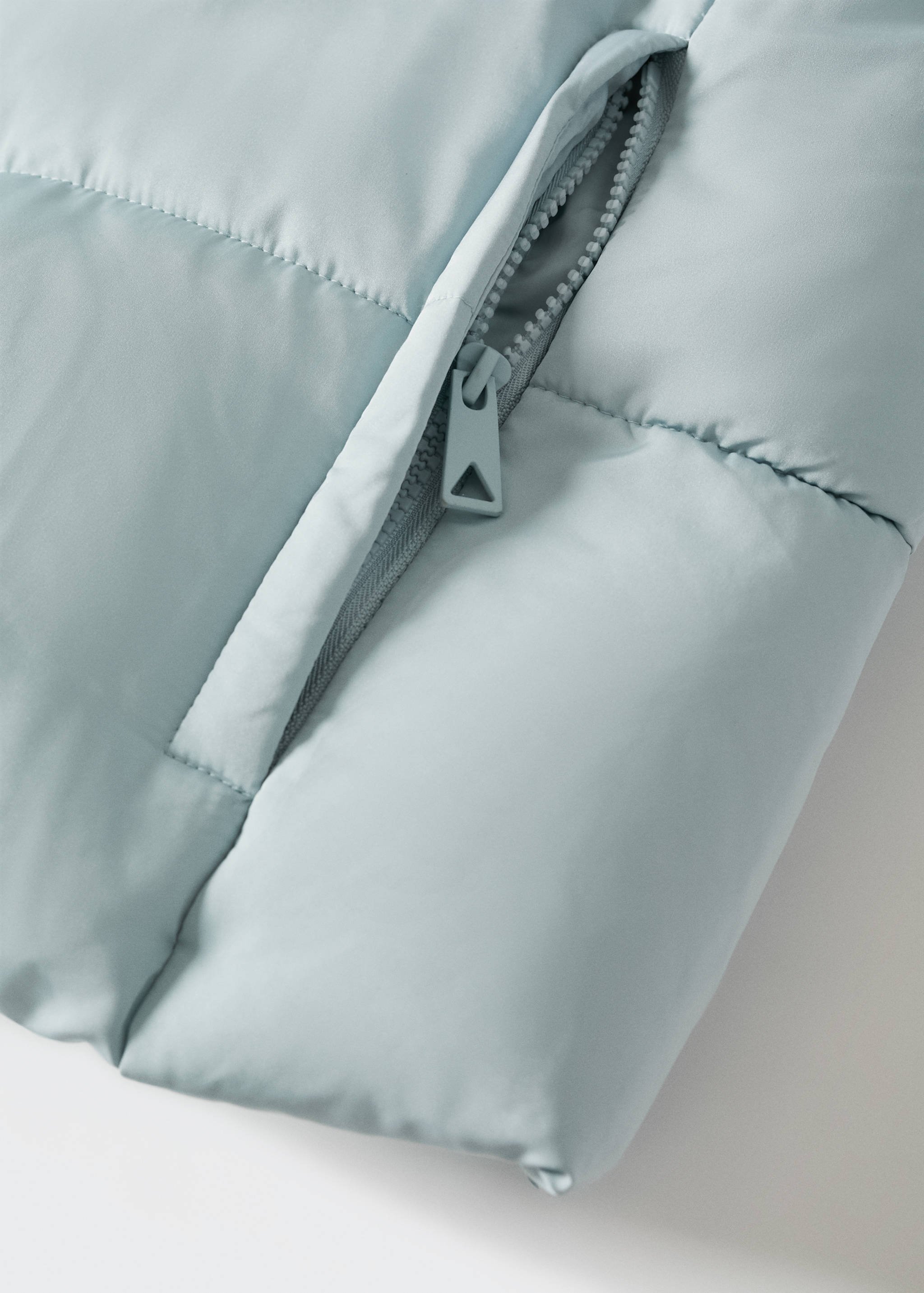 Anorac curt embuatat - Detall de l'article 8