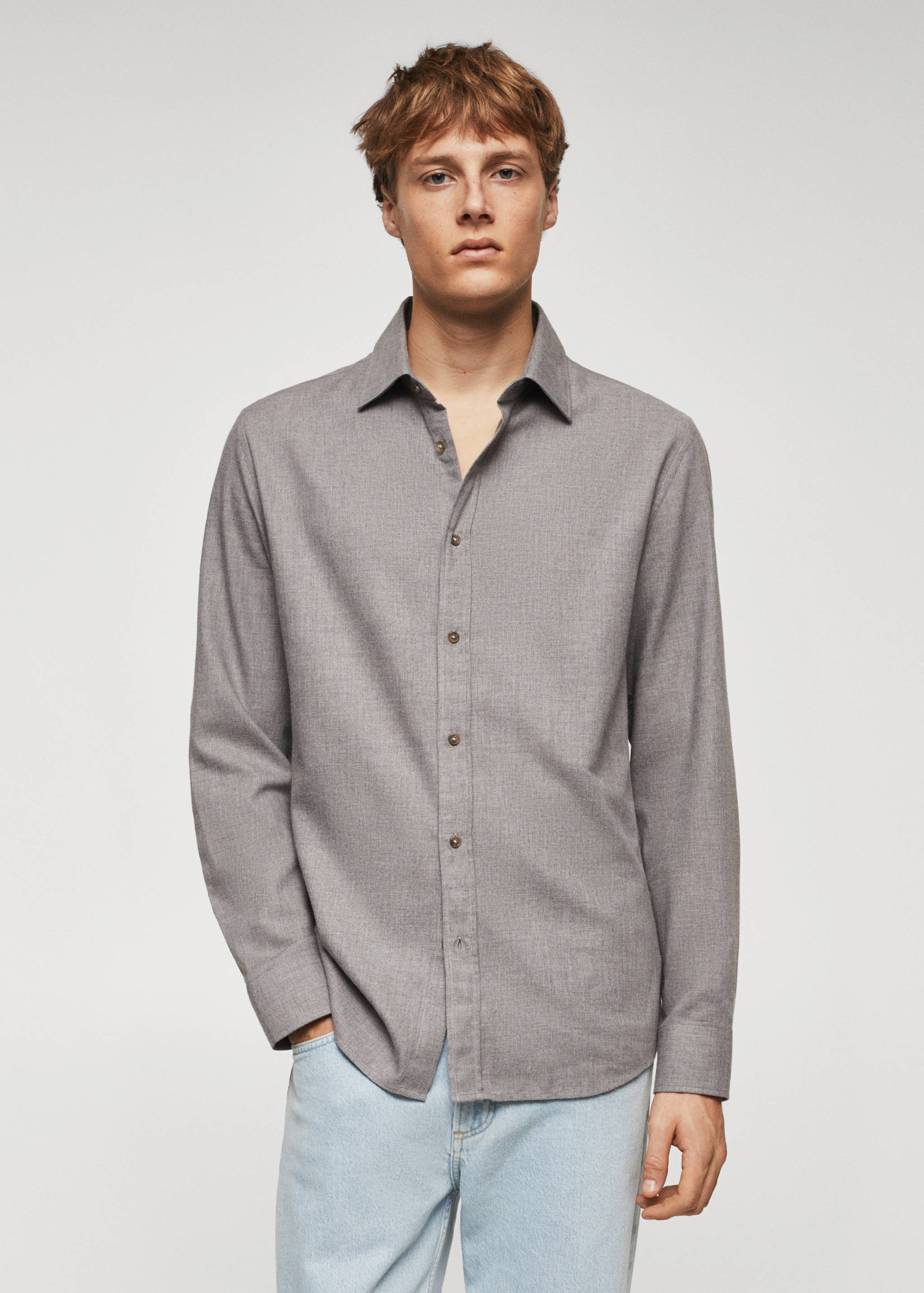 Texturiertes Slim Fit-Hemd aus Baumwolle - Mittlere Ansicht