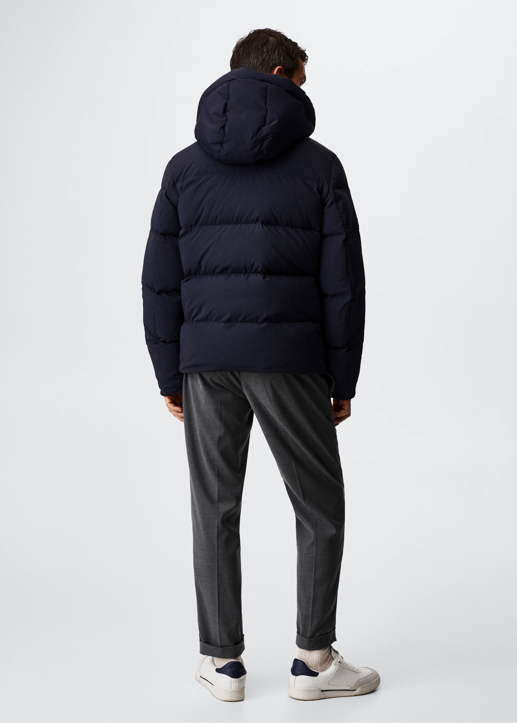 Thermoregulating down feather jacket - Reverse of the article