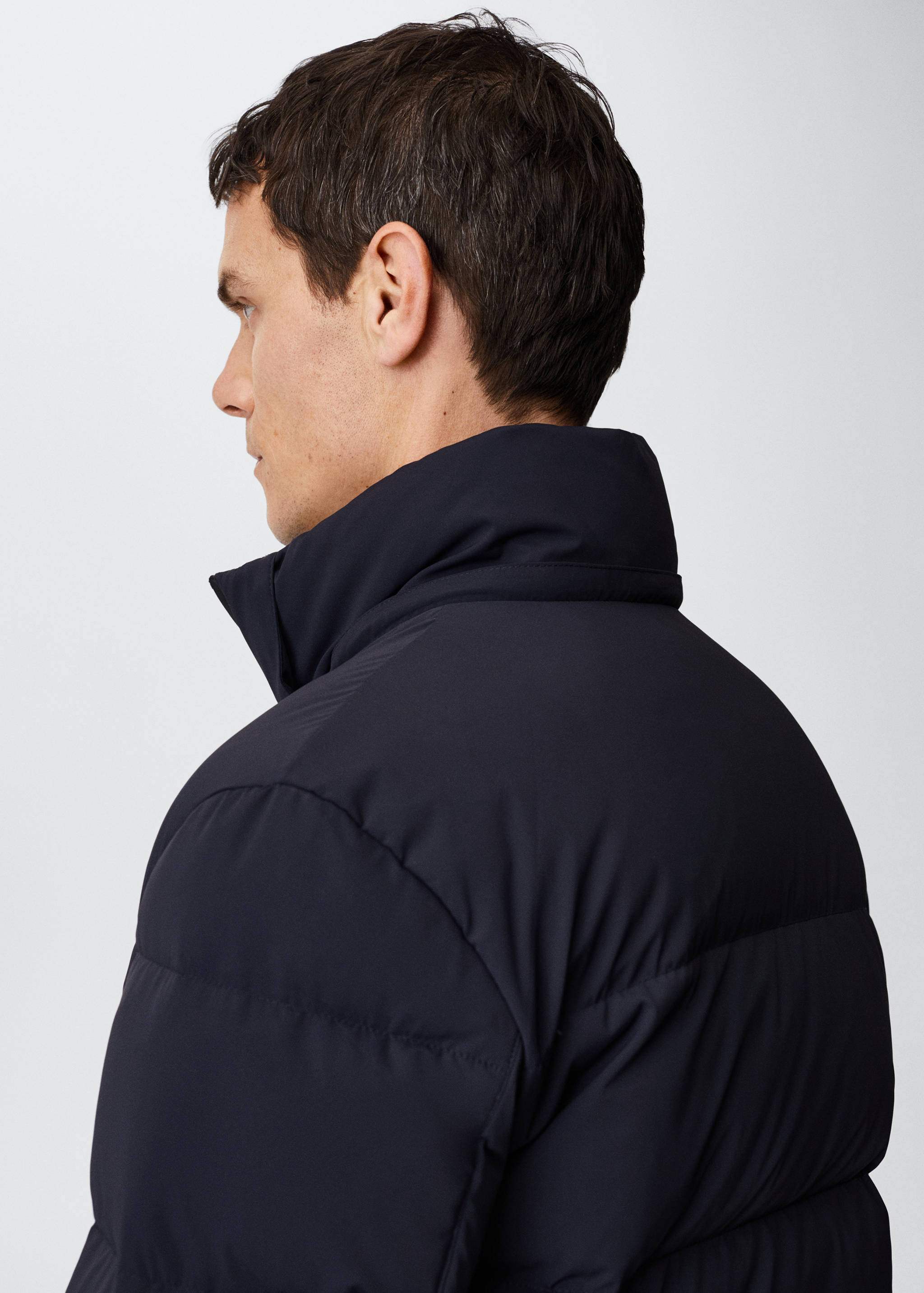 Thermoregulating down feather jacket - Details of the article 2