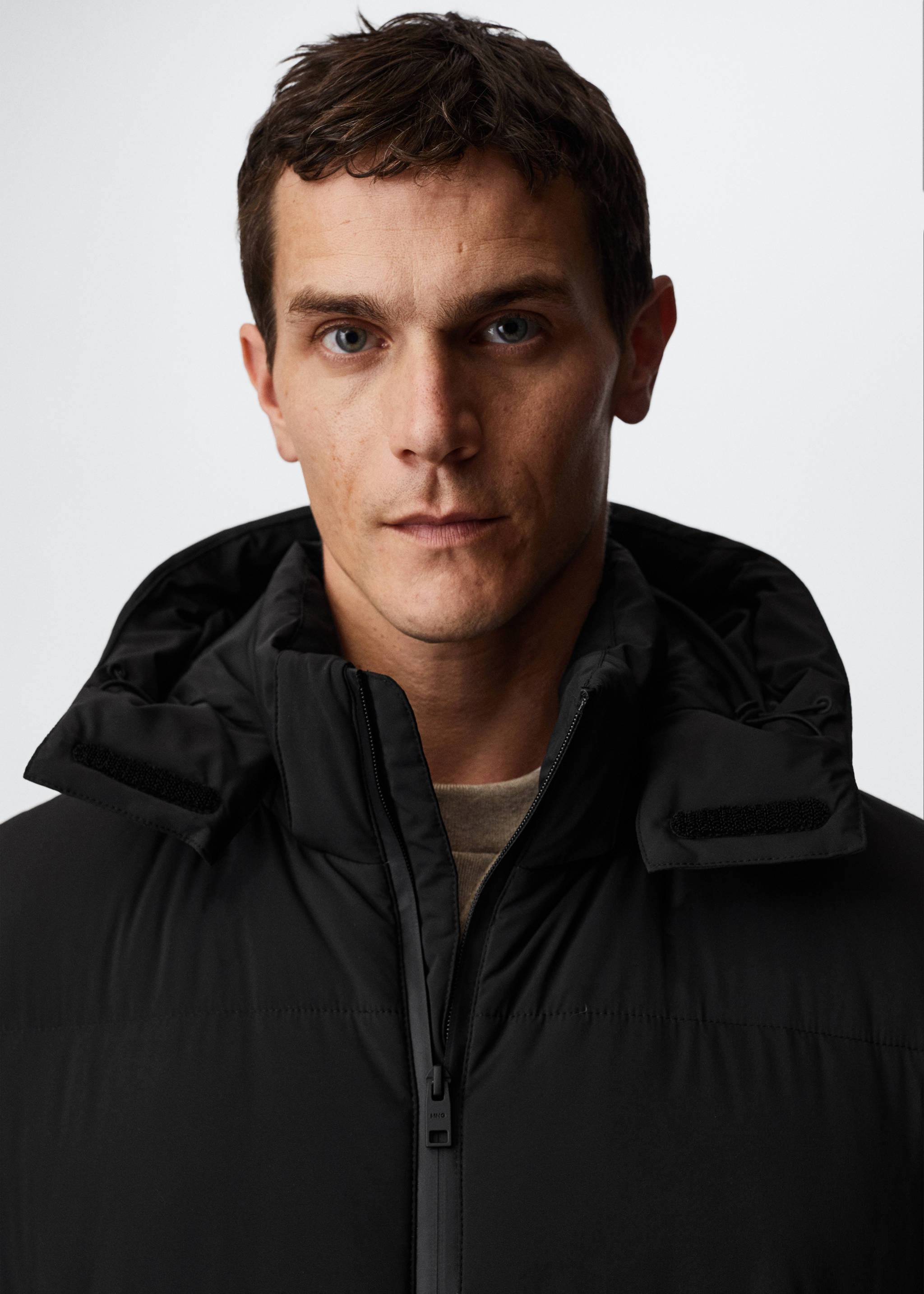 Thermoregulating down feather jacket - Details of the article 4
