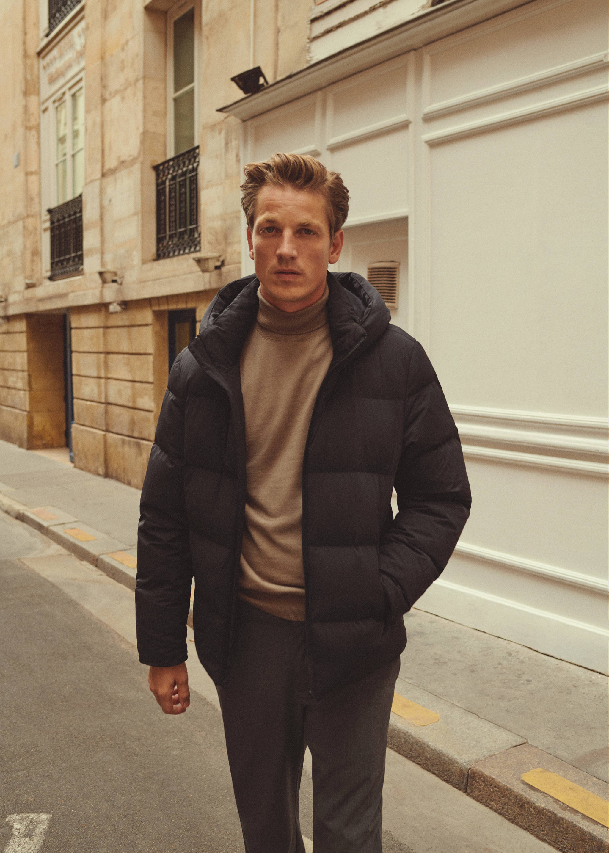 Thermoregulating down feather jacket - Details of the article 5