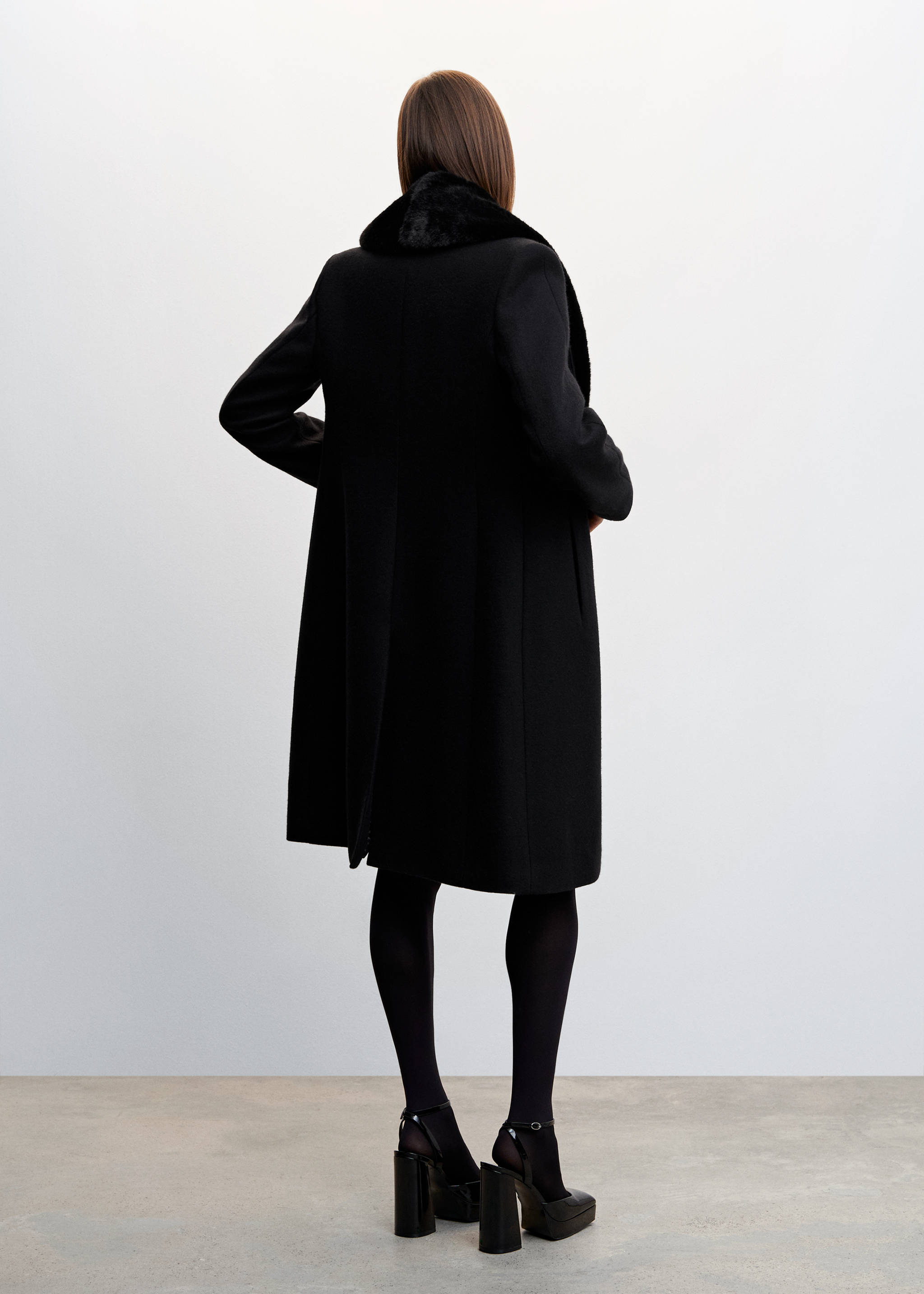 Detachable fur-effect wool coat - Reverse of the article