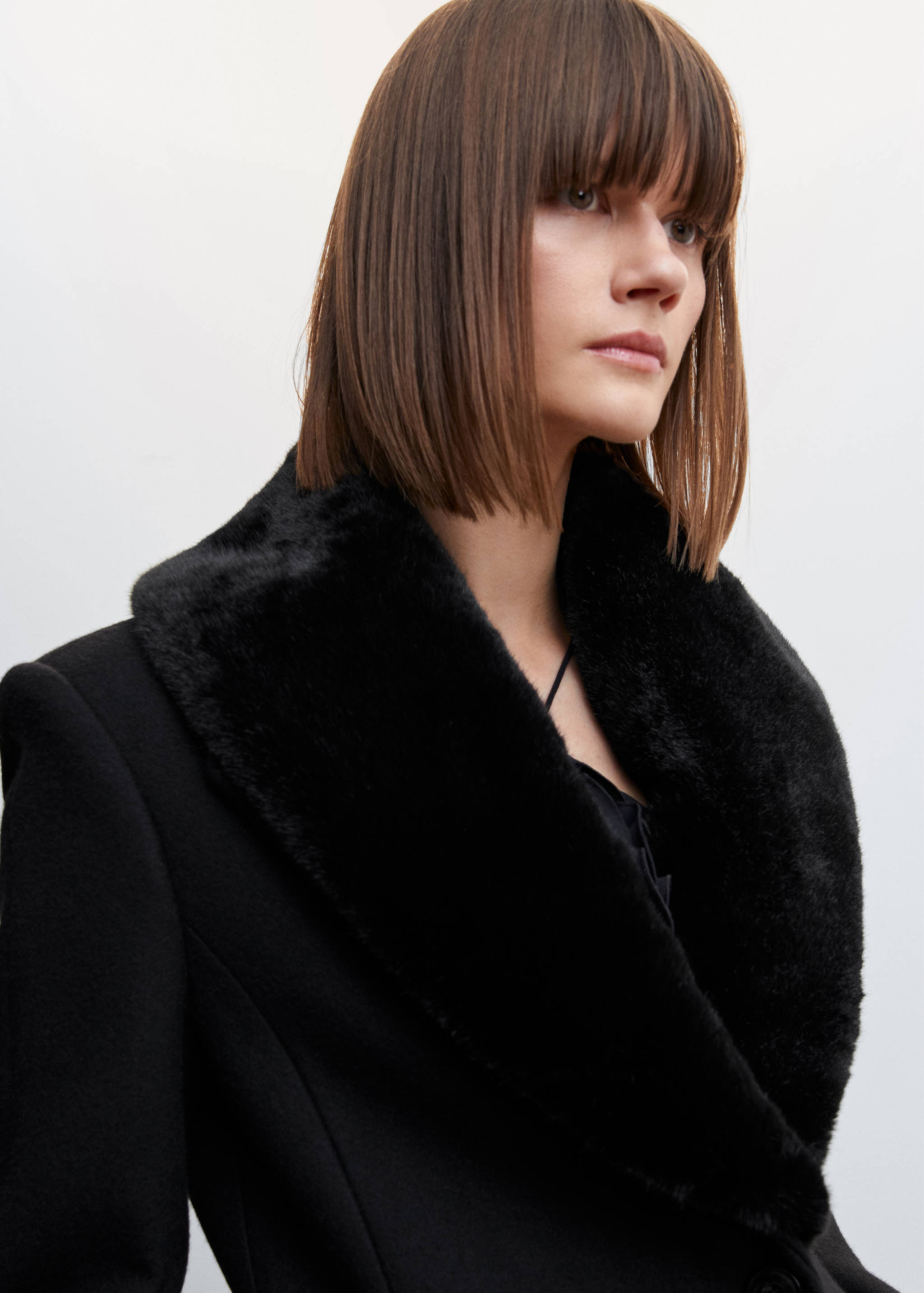 Detachable fur-effect wool coat - Details of the article 1