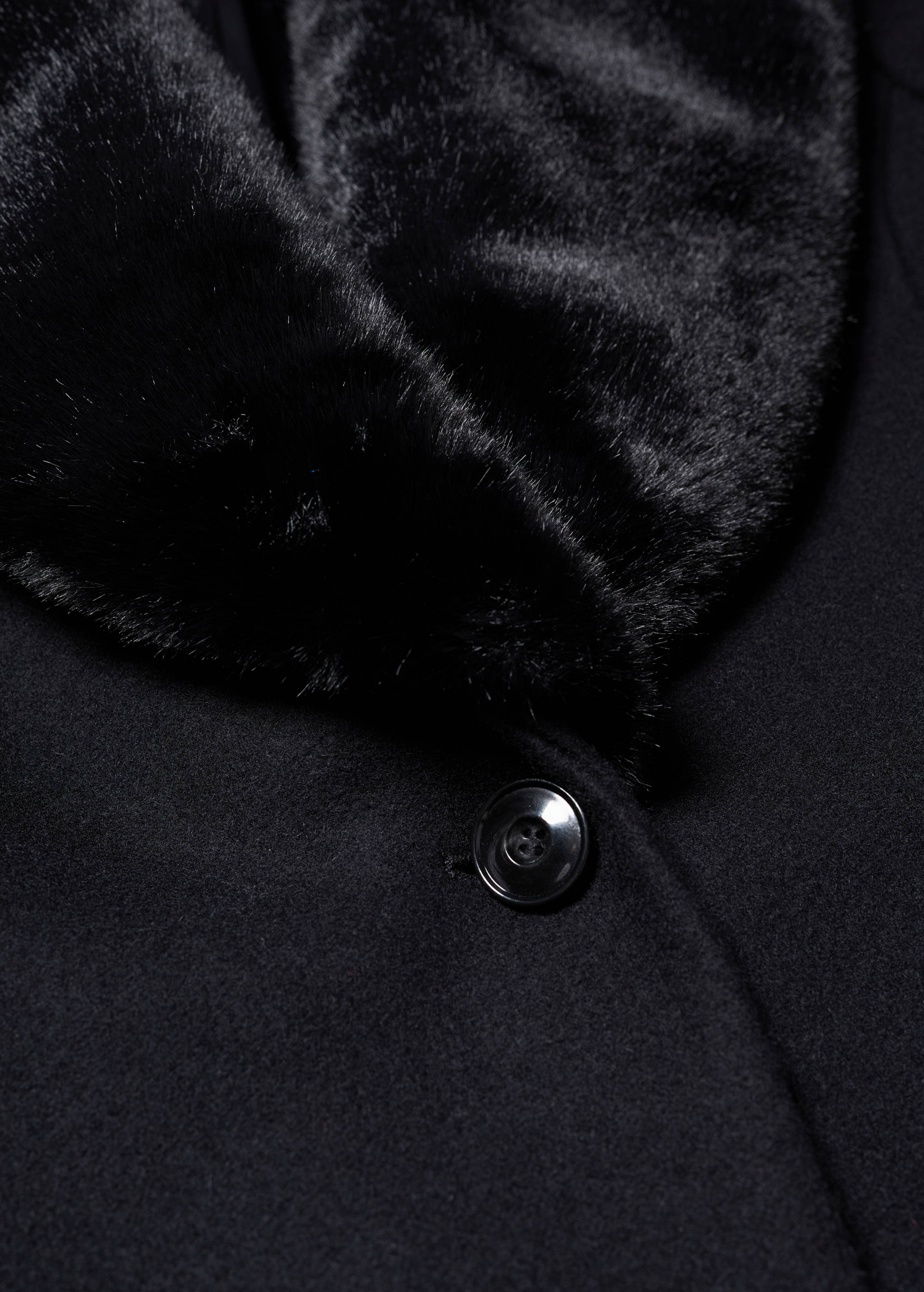 Detachable fur-effect wool coat - Details of the article 8