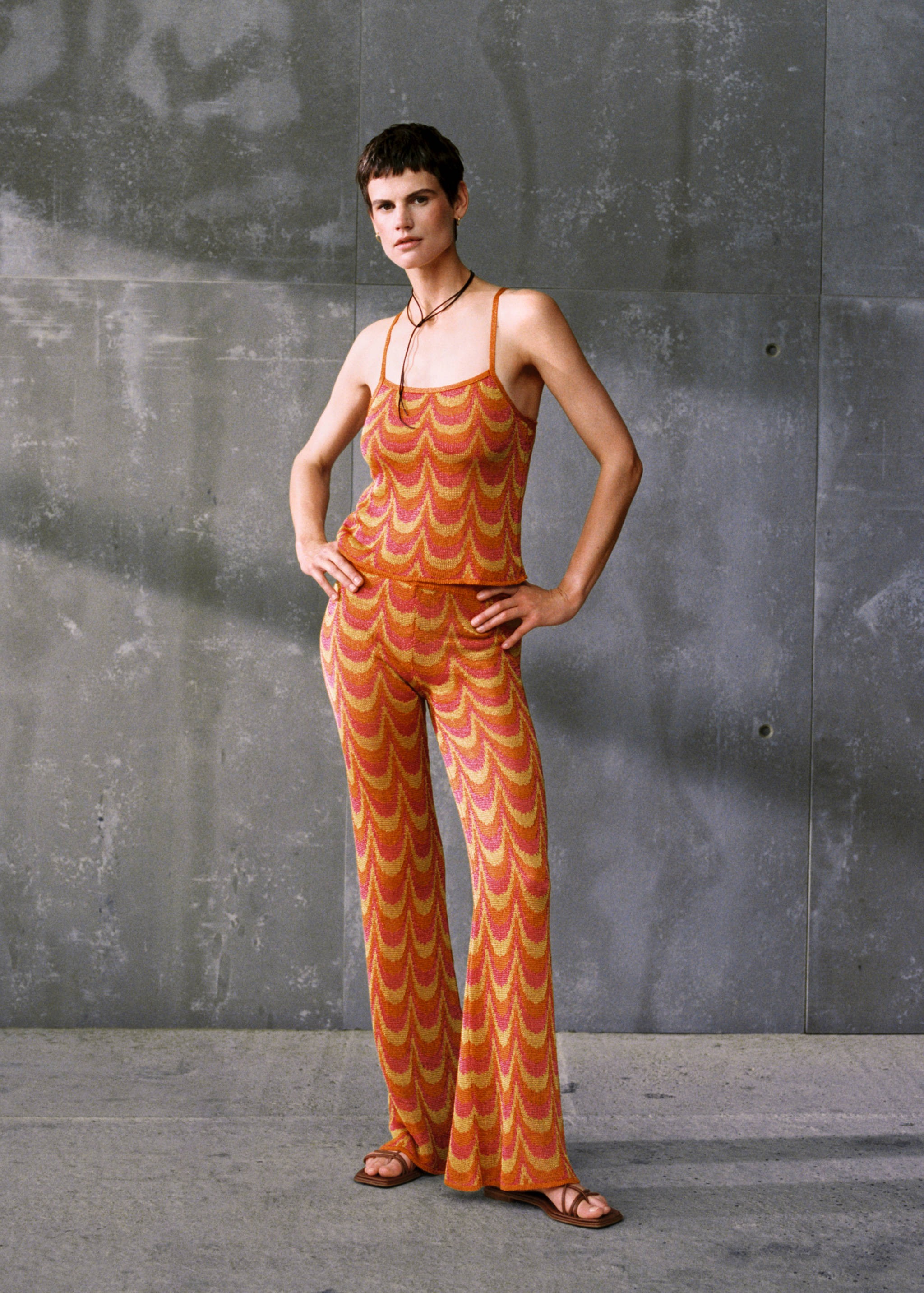 Pantalons punt acampanats - Detall de l'article 6