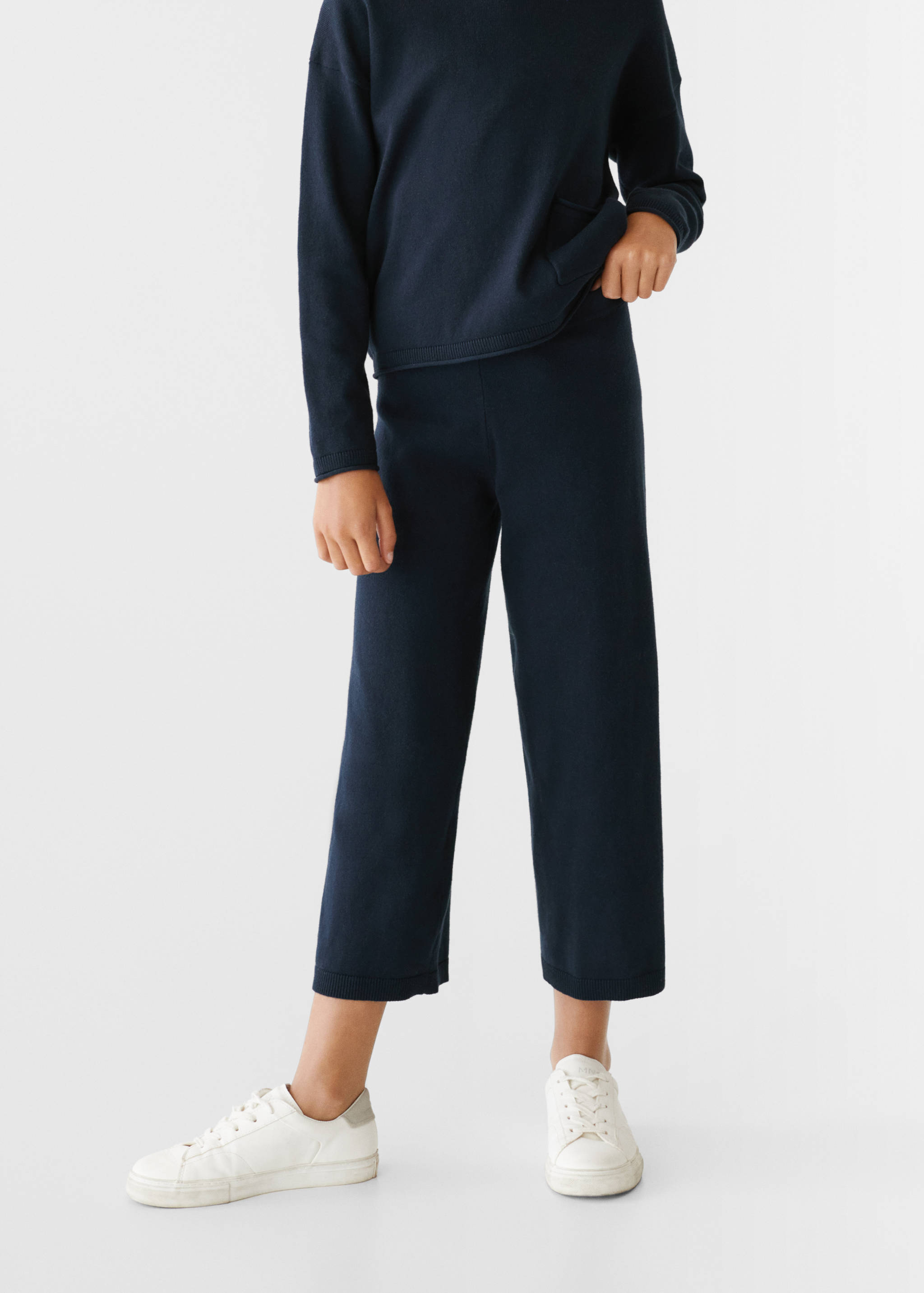 Knitted culotte trousers - Details of the article 1