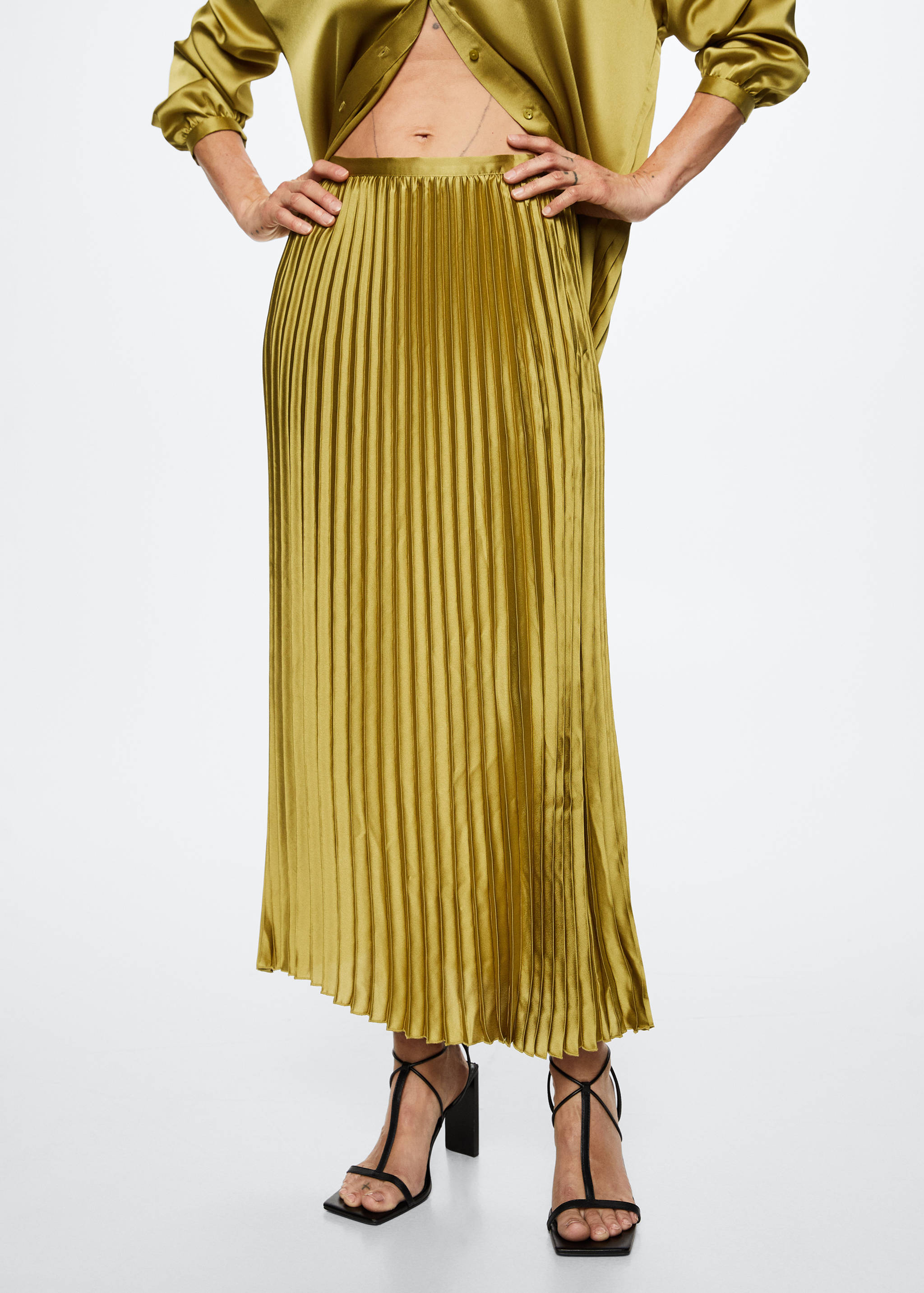 Satin pleated skirt - Medium plane