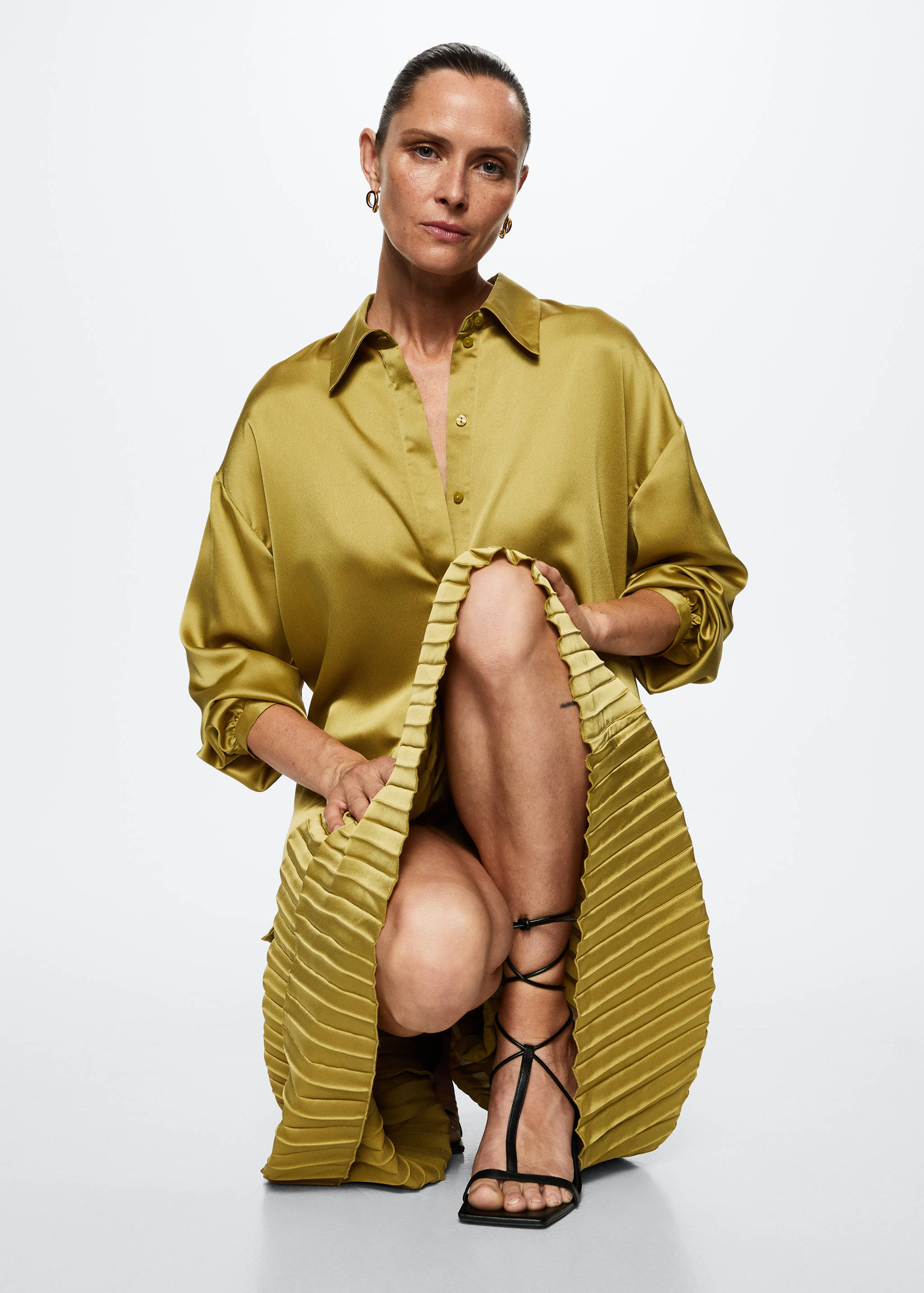 Satin pleated skirt - Details of the article 2