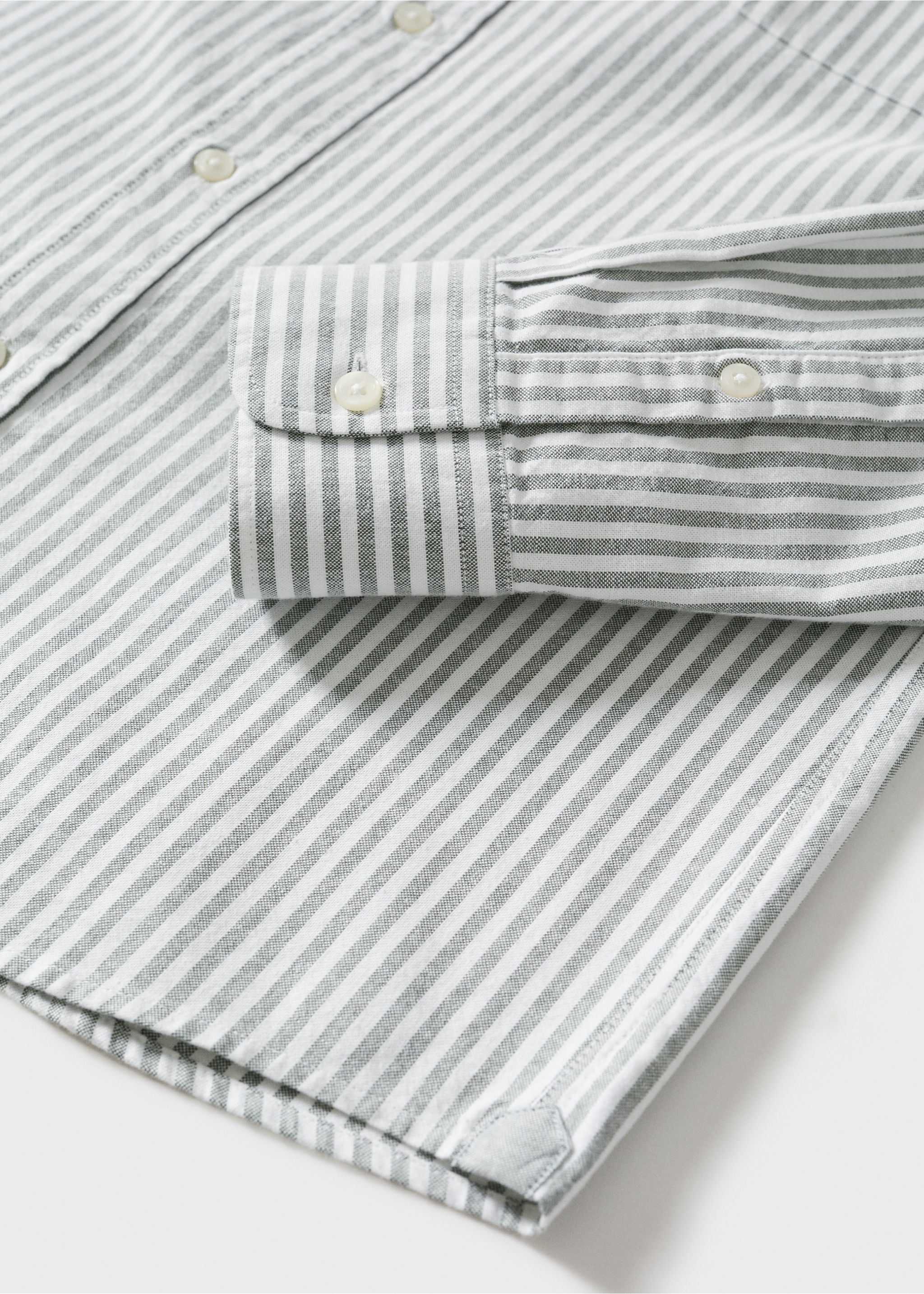 Regular-fit cotton striped shirt - Details of the article 7