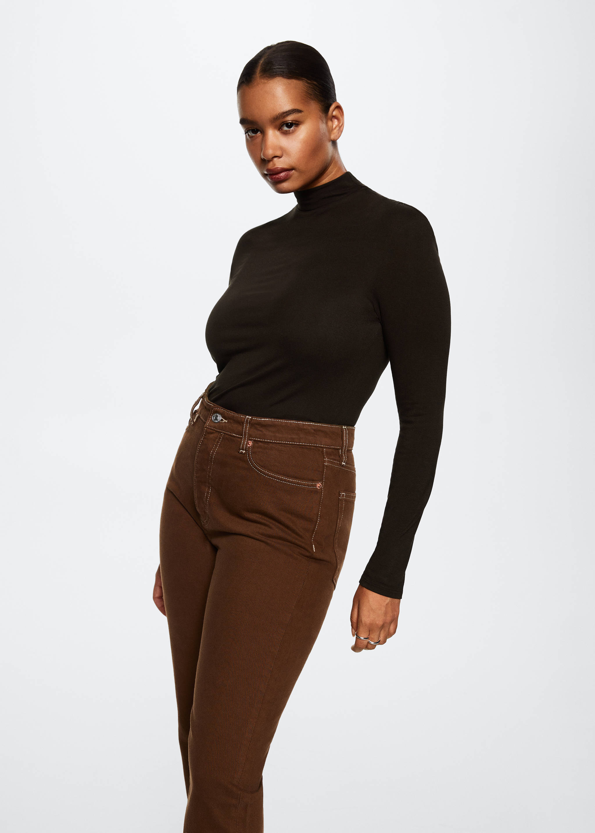 Turtleneck long-sleeved t-shirt - Details of the article 4