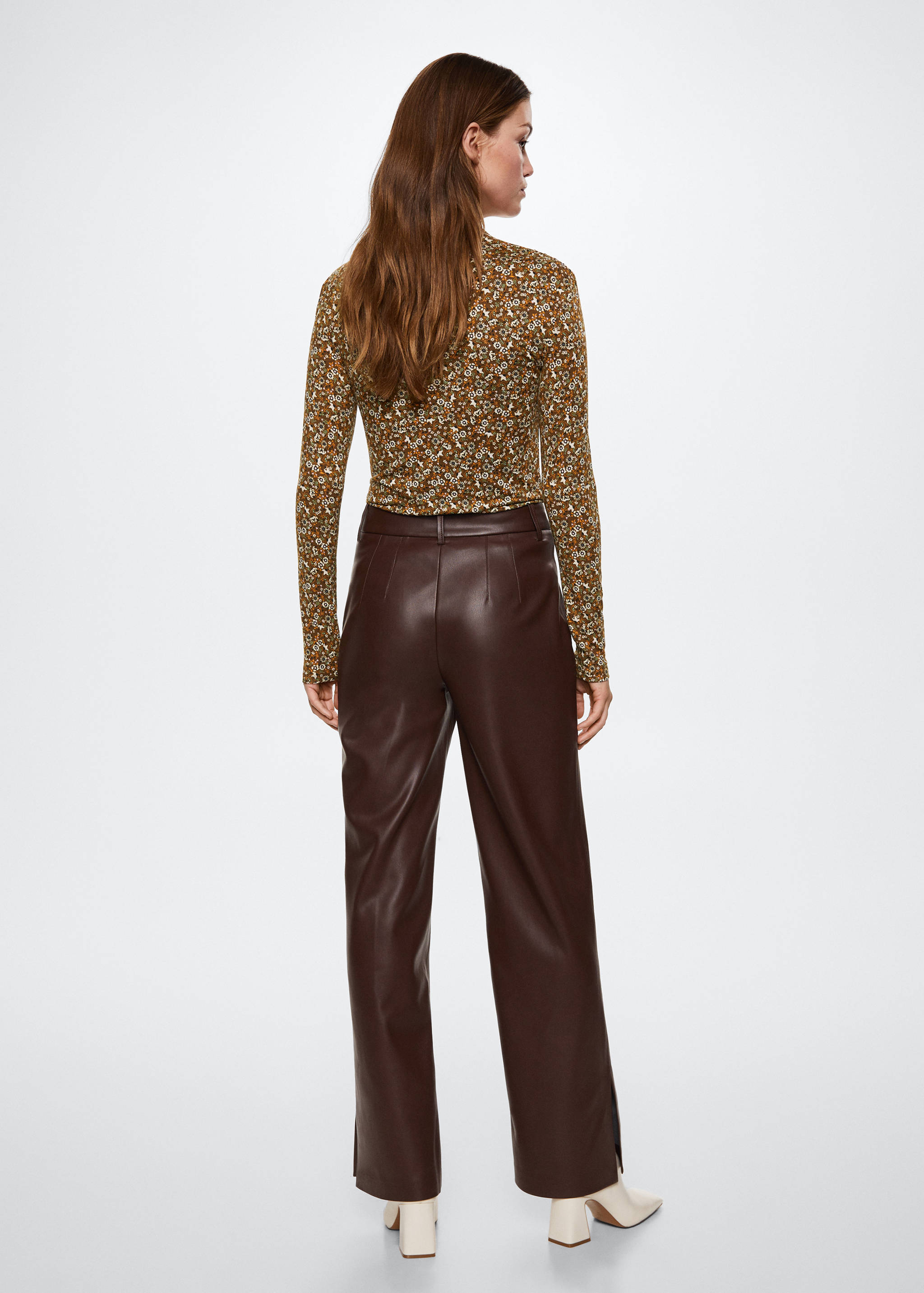 Turtleneck long-sleeved t-shirt - Reverse of the article