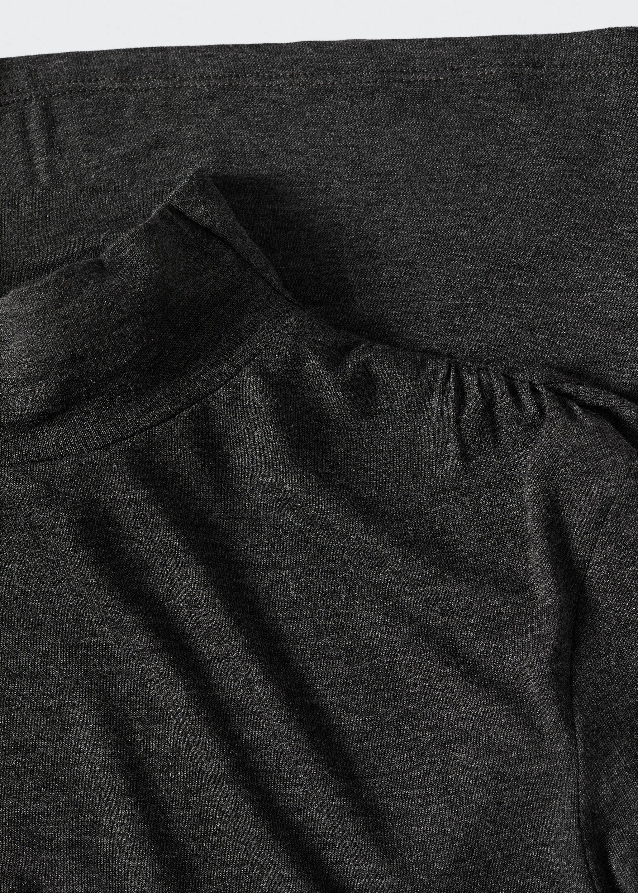 Turtleneck long-sleeved t-shirt - Details of the article 8
