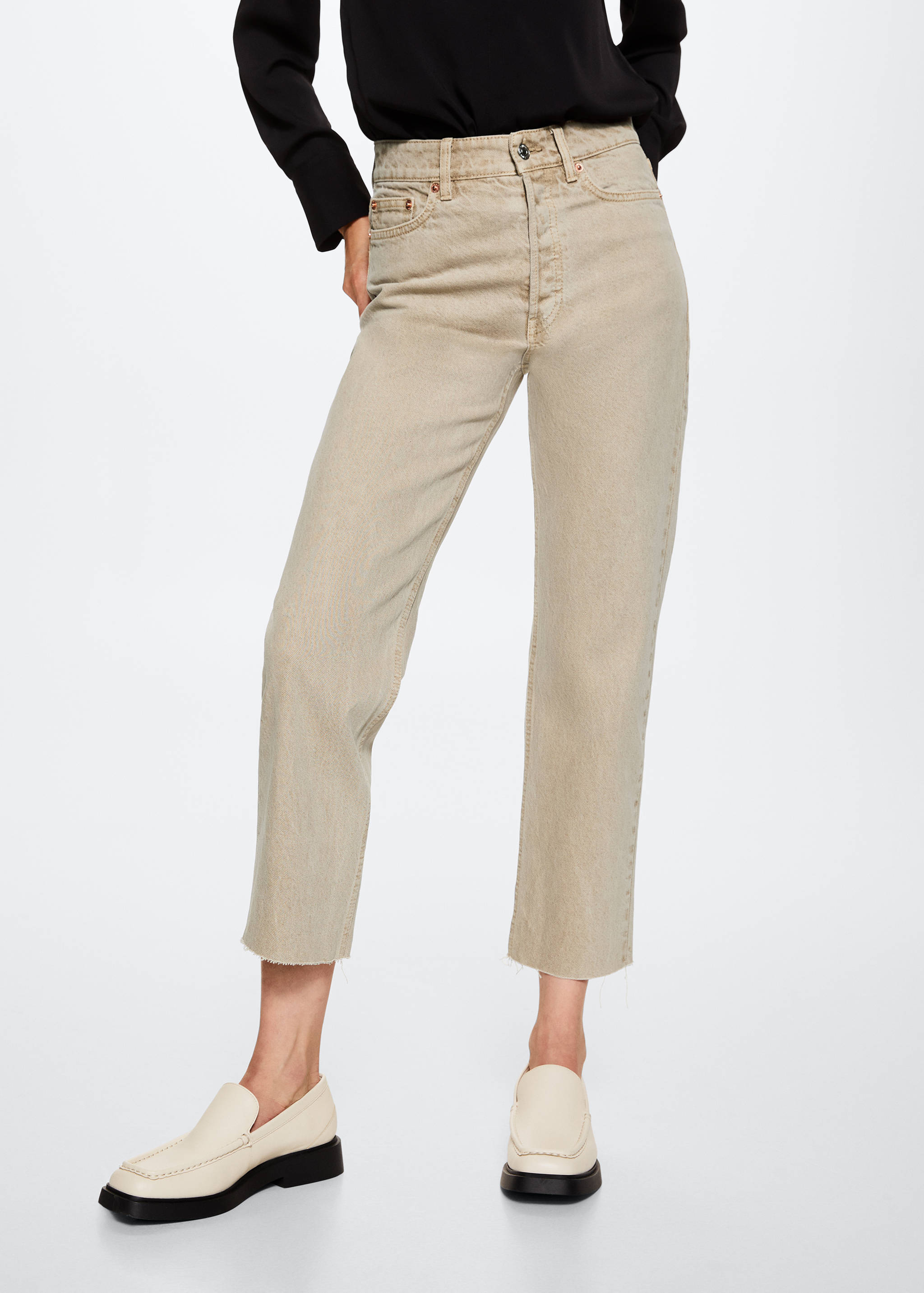 Jeans rectos tiro alto crop - Plano medio