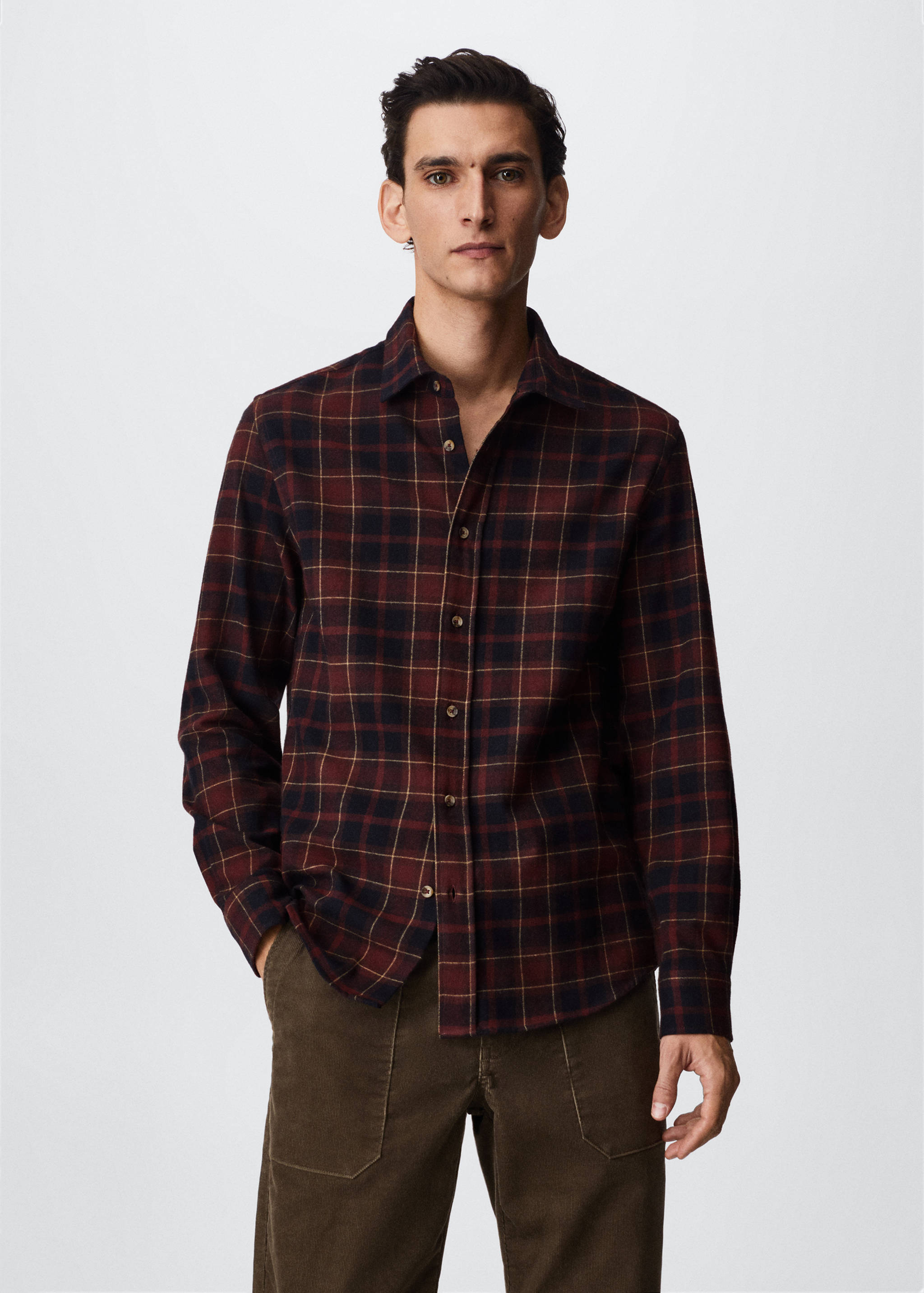 Kariertes Regular Fit-Hemd aus Flanell - Mittlere Ansicht