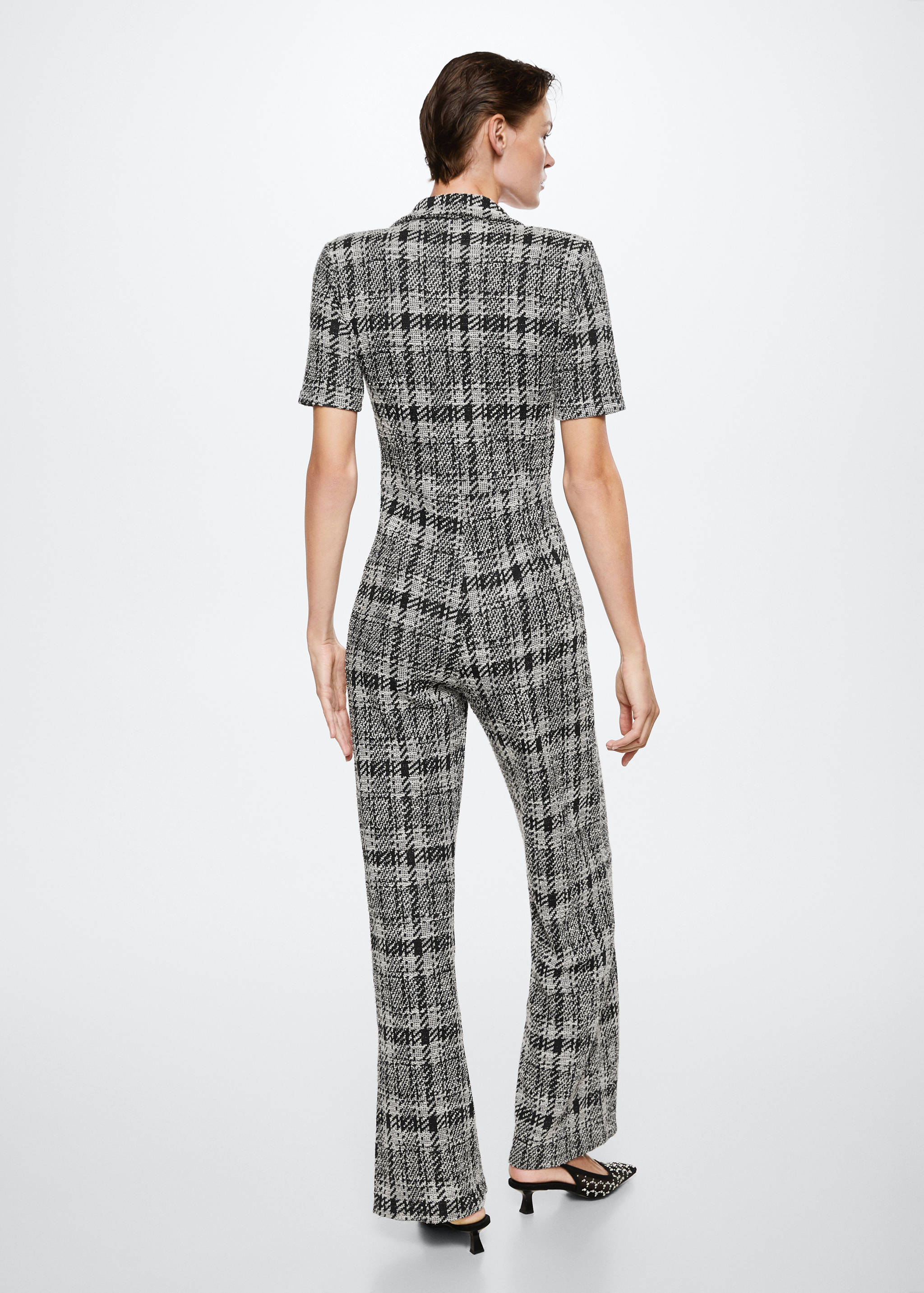 Short-sleeved tweed jumpsuit - Reverse of the article