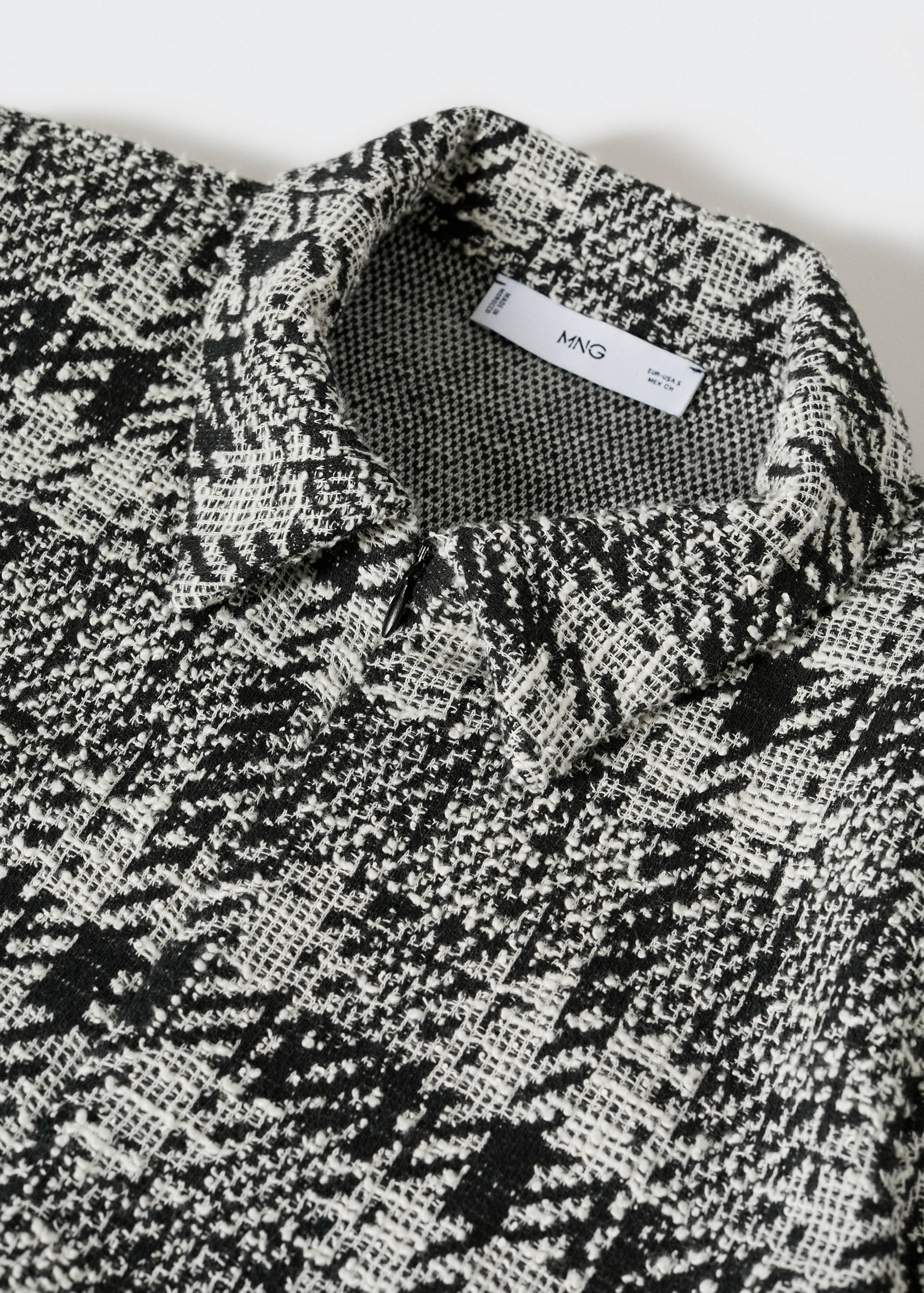 Short-sleeved tweed jumpsuit - Details of the article 8