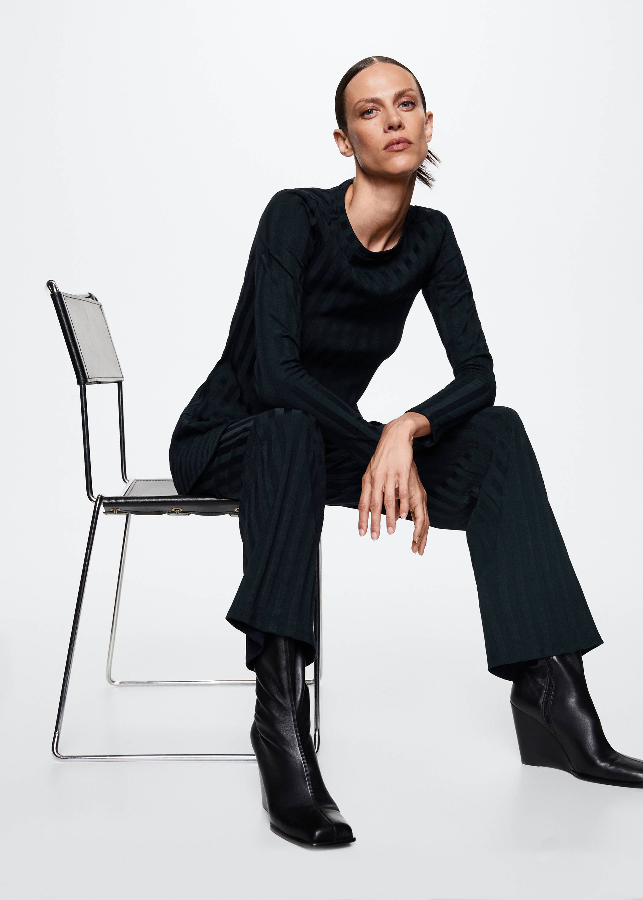 Ausgestellte Strickhose - Detail des Artikels 2