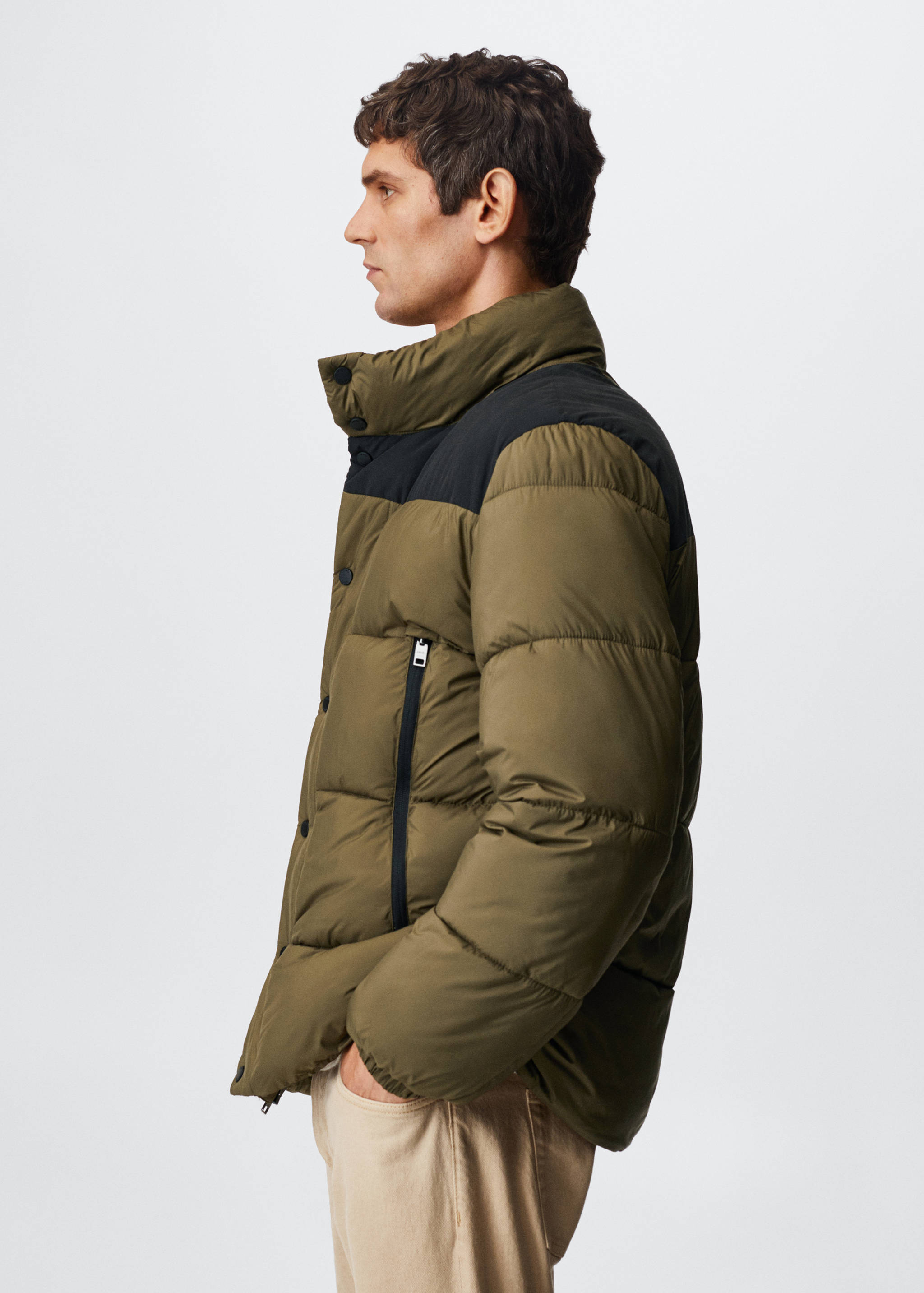 Short thermoregulating anorak - Details of the article 6