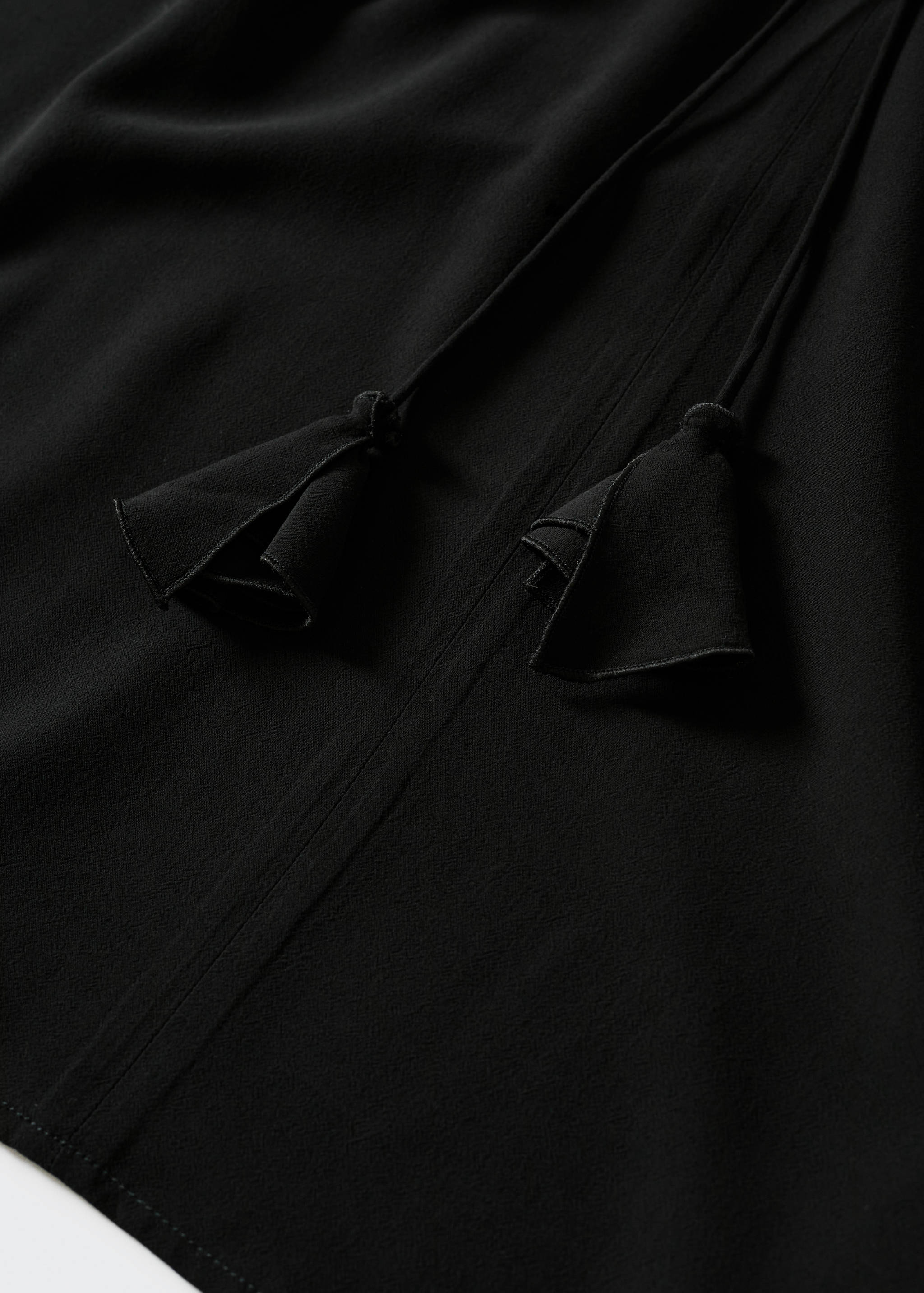 Tie-neck blouse - Details of the article 8