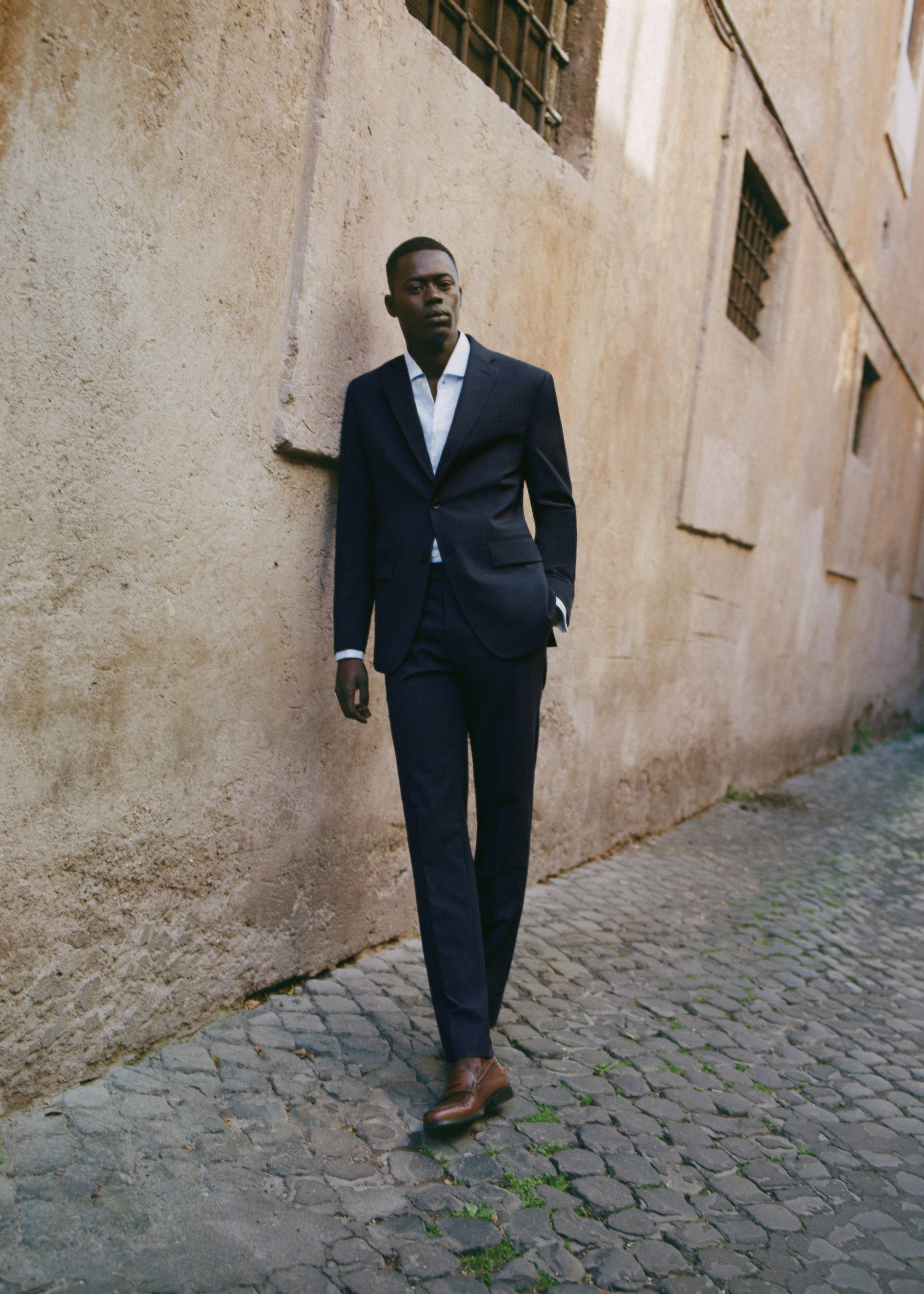 Slim fit microstructure suit trousers - Details of the article 5