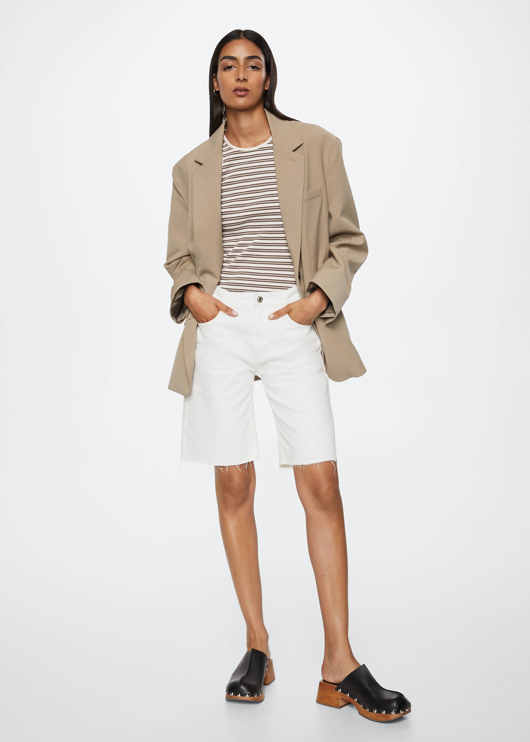 Bermuda jean bas effiloché - Plan général