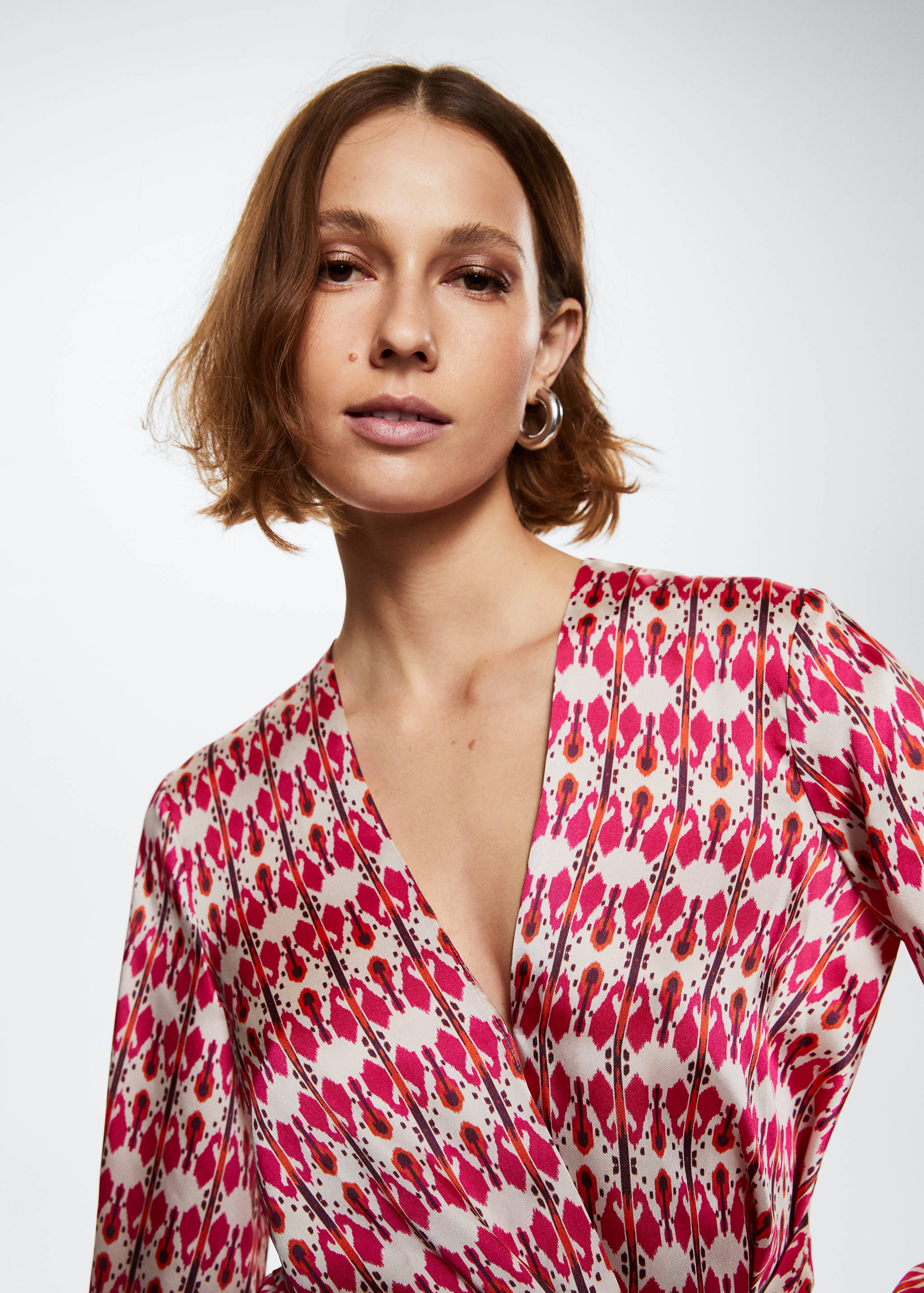 Gemustertes Wickelkleid - Detail des Artikels 1