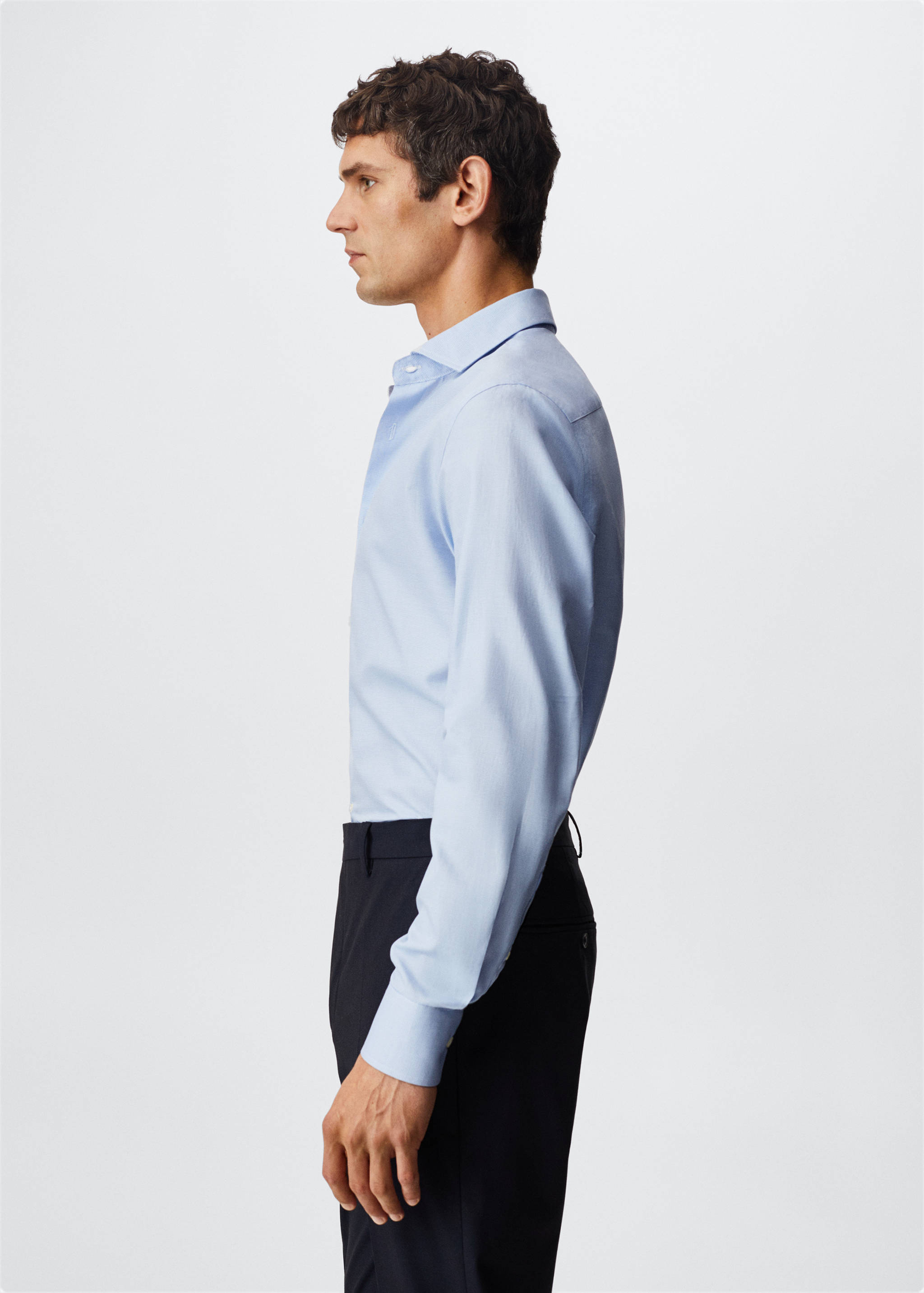 Slim Fit-Anzugshemd mit feinem Nadelstreifenmuster - Detail des Artikels 6