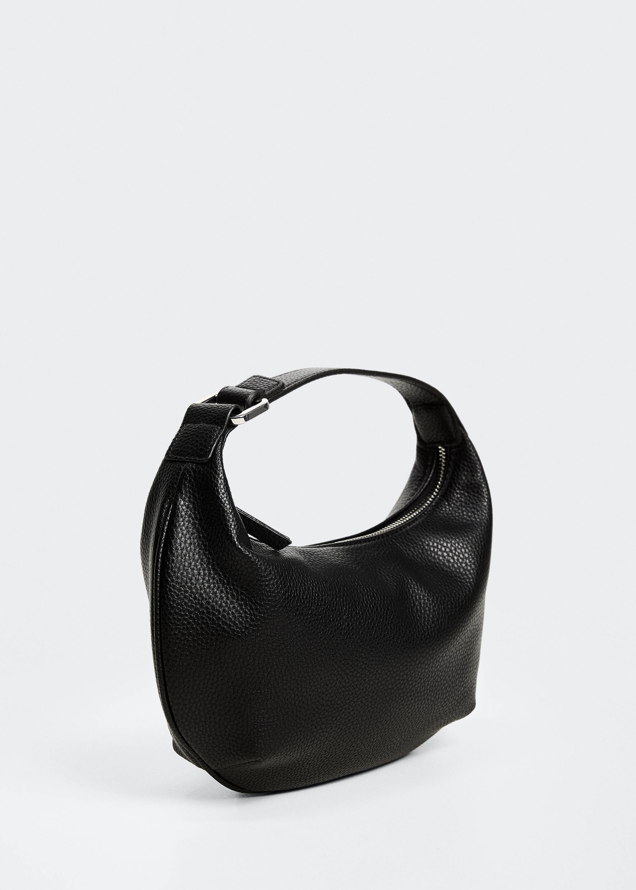 Bolso ovalado asa corta  - Plano medio