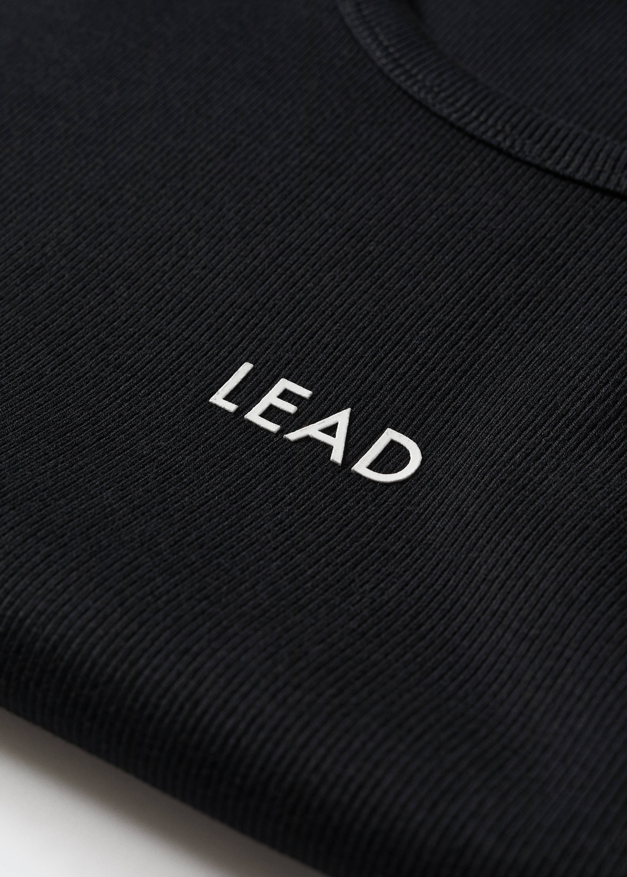 Geripptes Shirt mit Textaufdruck - Detail des Artikels 8