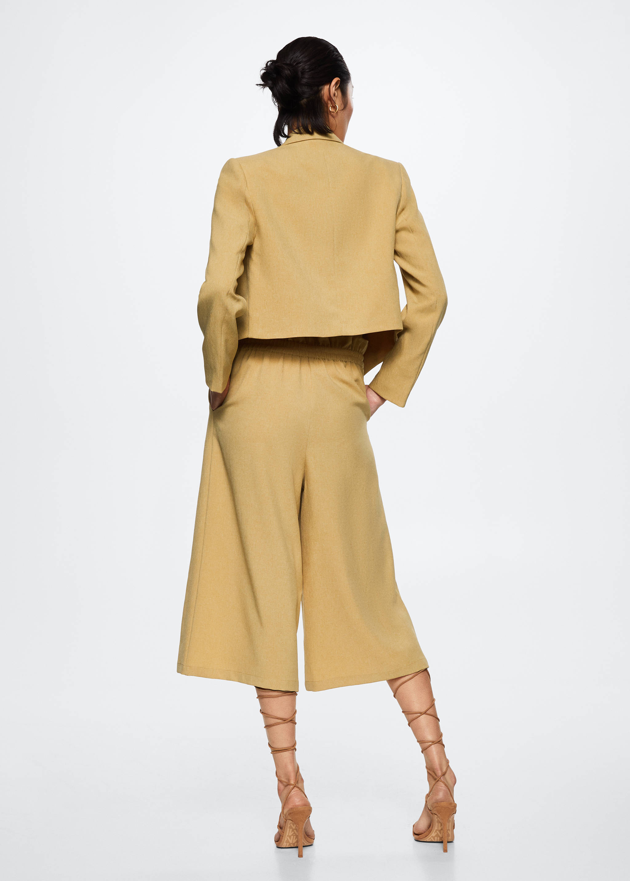 Short knot jacket - Reverse of the article