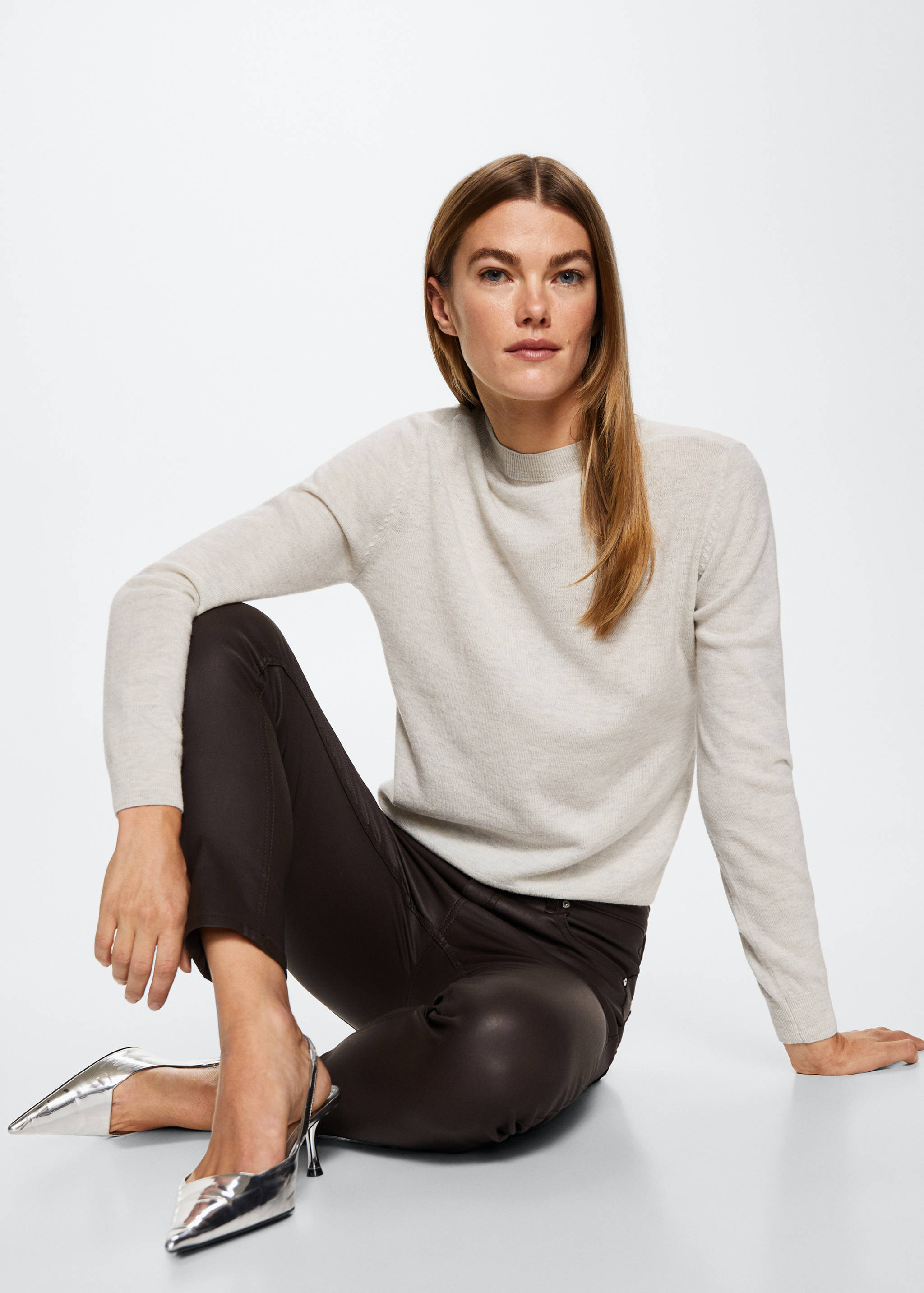 Skinny coated jeans - Details of the article 2