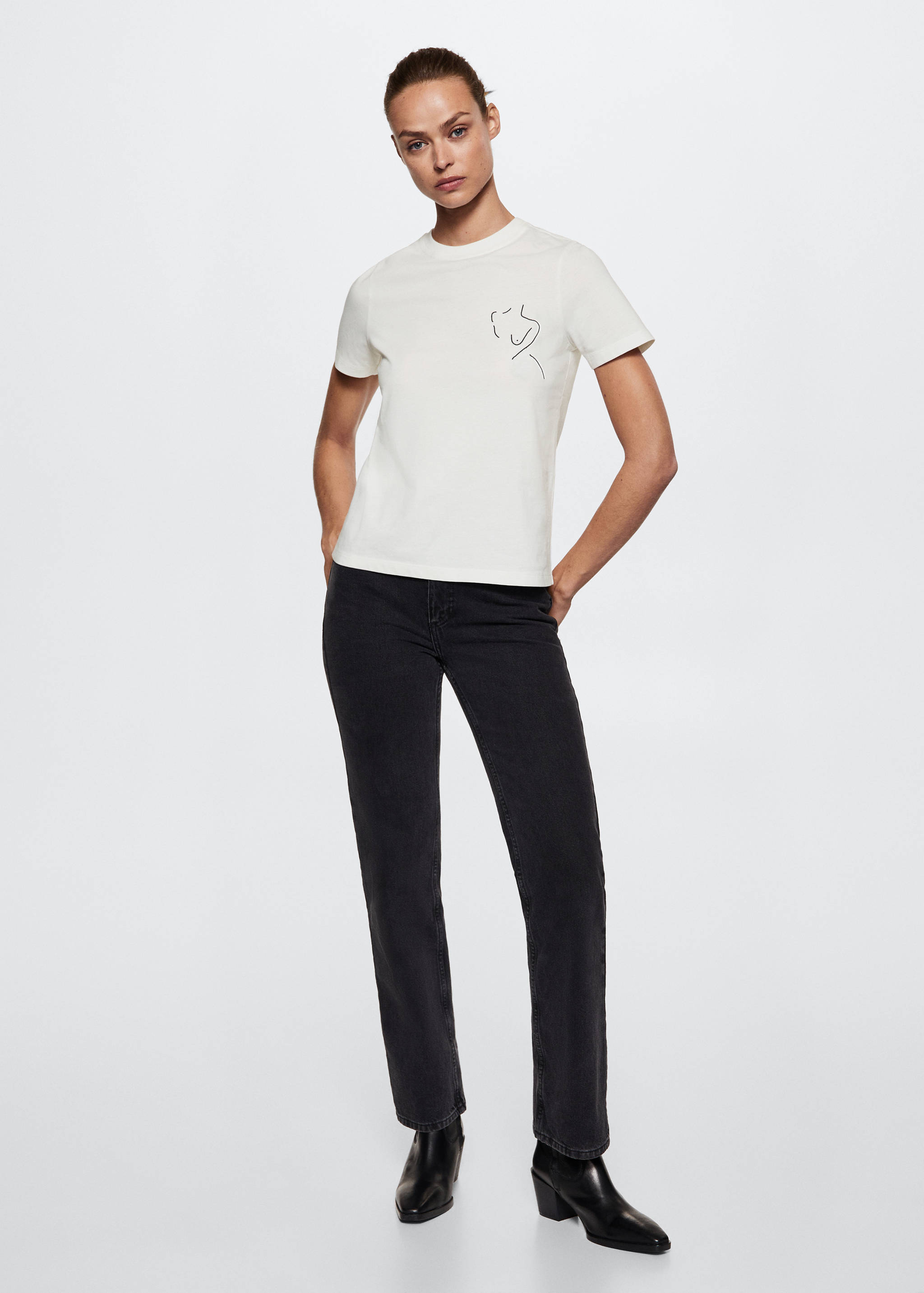 Camiseta solidaria bordado - Plano general